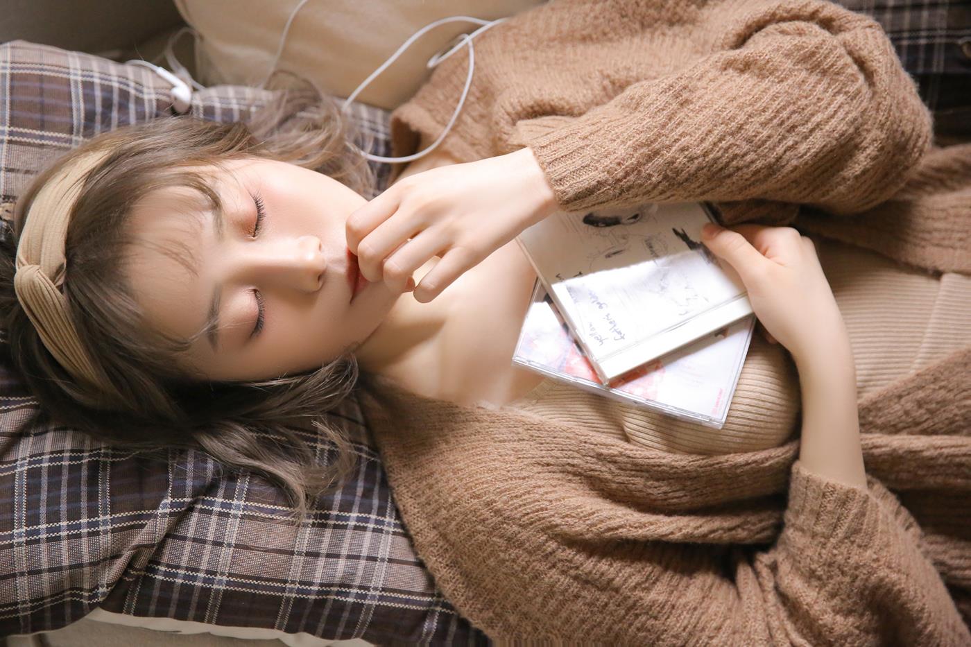 图片[21]-[YALAYI雅拉伊]2022.12.30 NO.997 千里之外[32+1P] – 速更版-美库