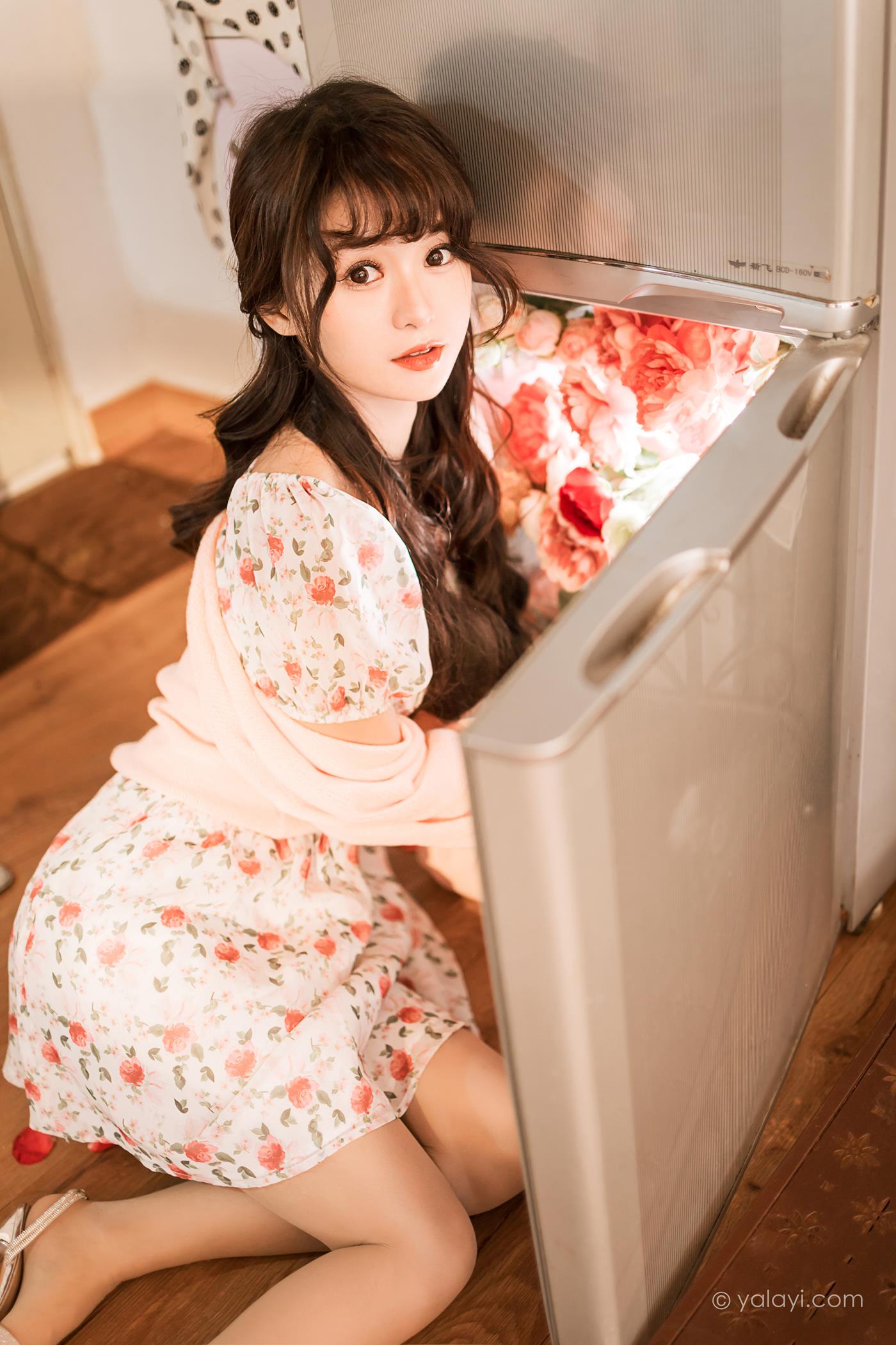 图片[22]-[YALAYI雅拉伊]2022.12.30 NO.998 第一眼就喜欢上你 小亭[45+1P] – 速更版-美库