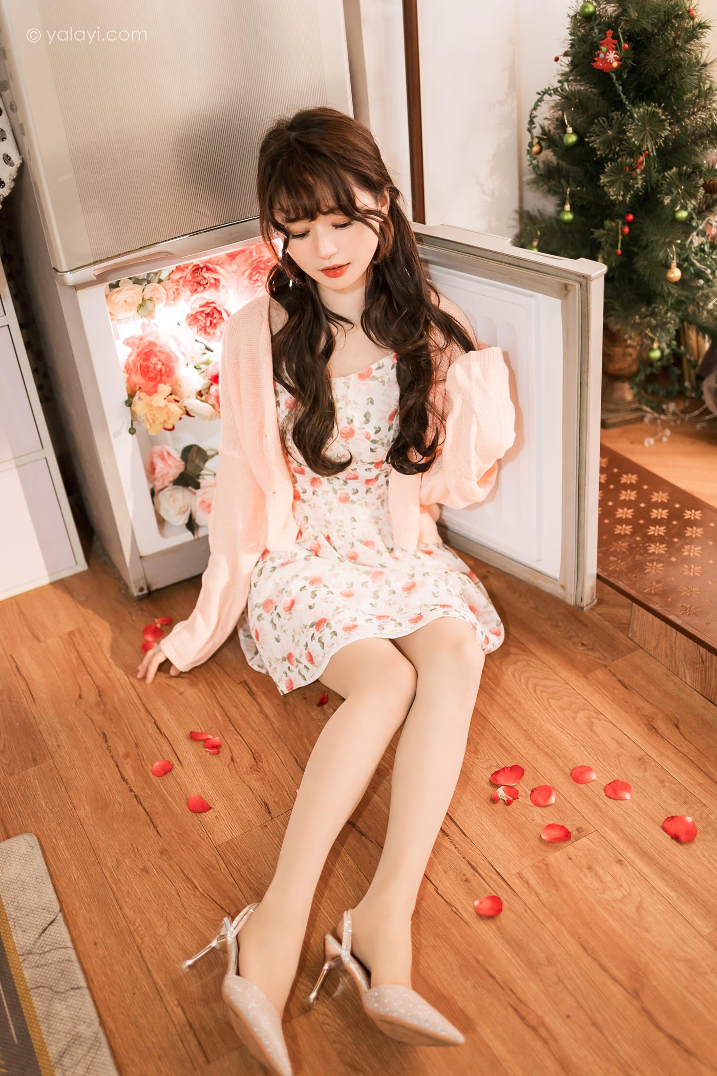 图片[26]-[YALAYI雅拉伊]2022.12.30 NO.998 第一眼就喜欢上你 小亭[45+1P] – 速更版-美库