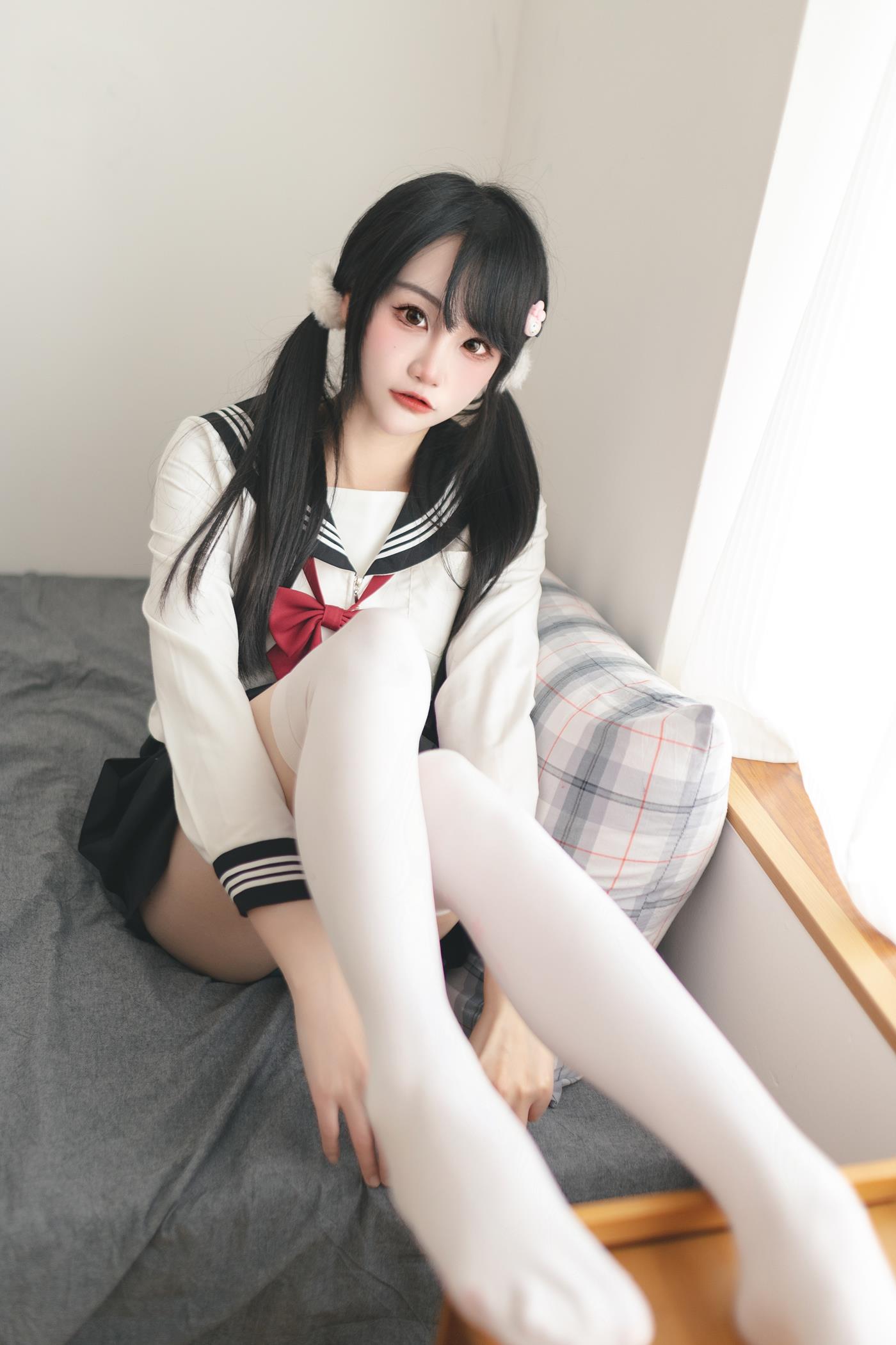 图片[32]-嗷呜酱 – 水手服[48P] – 速更版-美库