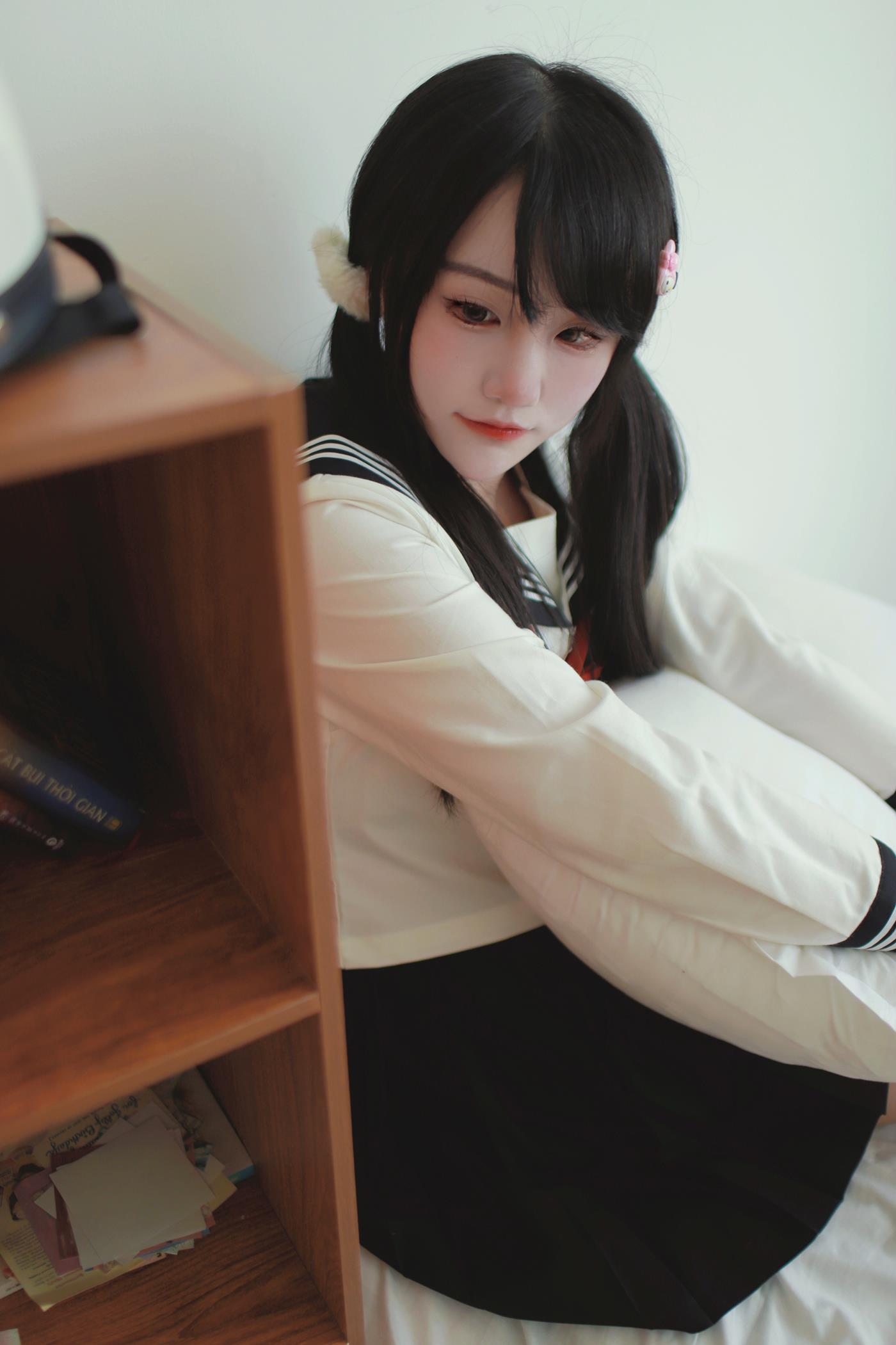 图片[42]-嗷呜酱 – 水手服[48P] – 速更版-美库