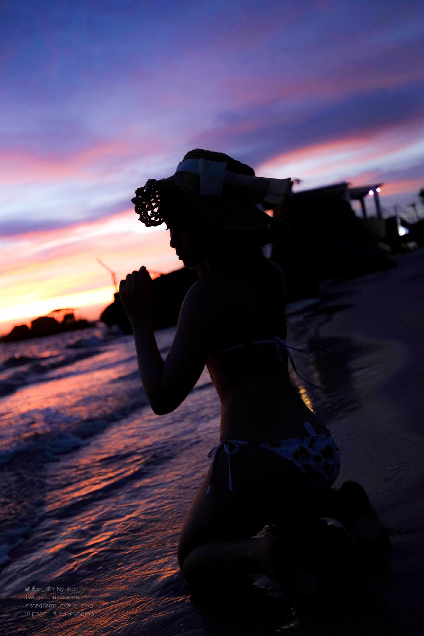 图片[16]-萌妹子Nyako喵子  向日葵比基尼 [66P] – 速更版-美库