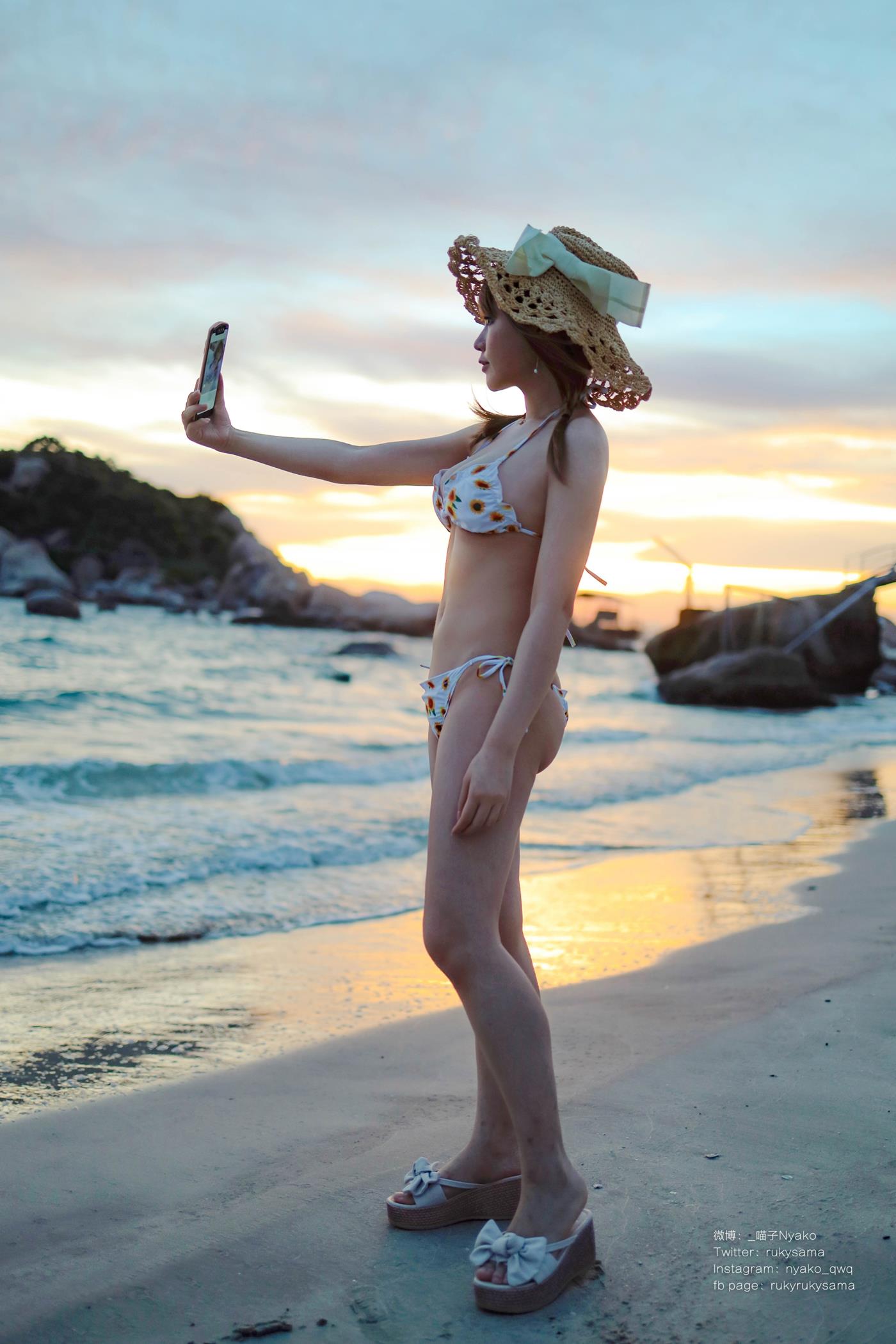 图片[39]-萌妹子Nyako喵子  向日葵比基尼 [66P] – 速更版-美库