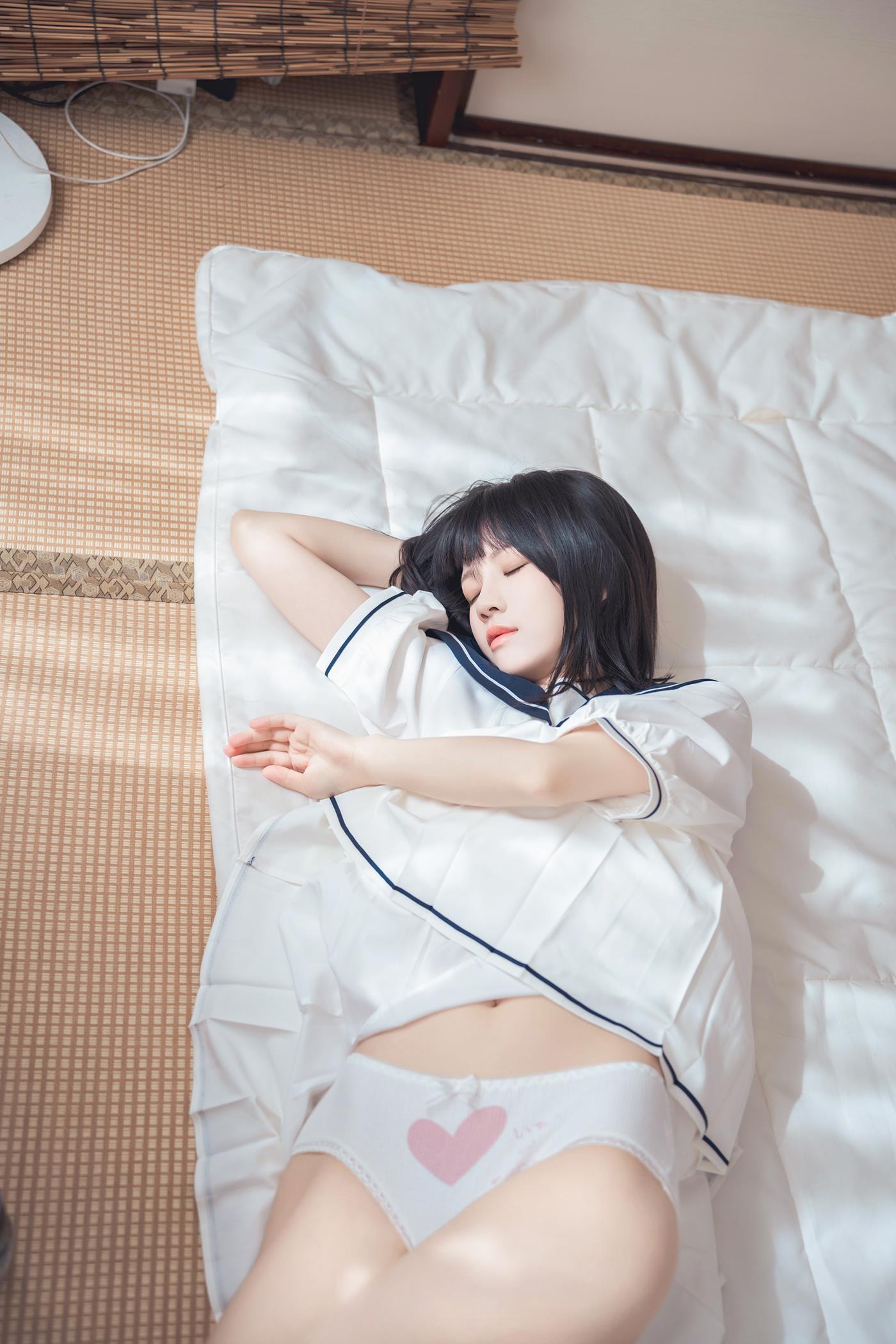 图片[37]-桜桃喵  盛夏制服 [39P] – 速更版-美库