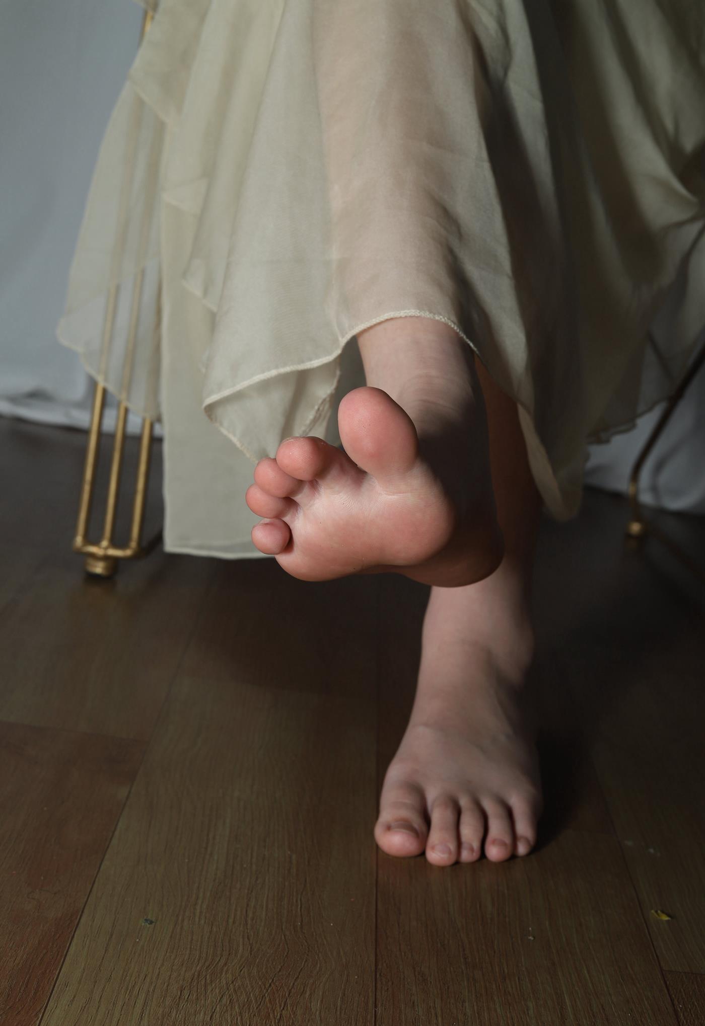 图片[95]-[Pary学生模拍] No.041 彩欣穿上可爱裙子展示美jiao [123P] – 速更版-美库