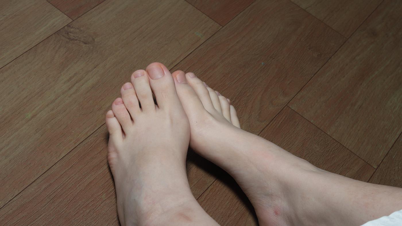 图片[97]-[Pary学生模拍] No.042 大美女琪琪的脚底被挠红了 [100P] – 速更版-美库