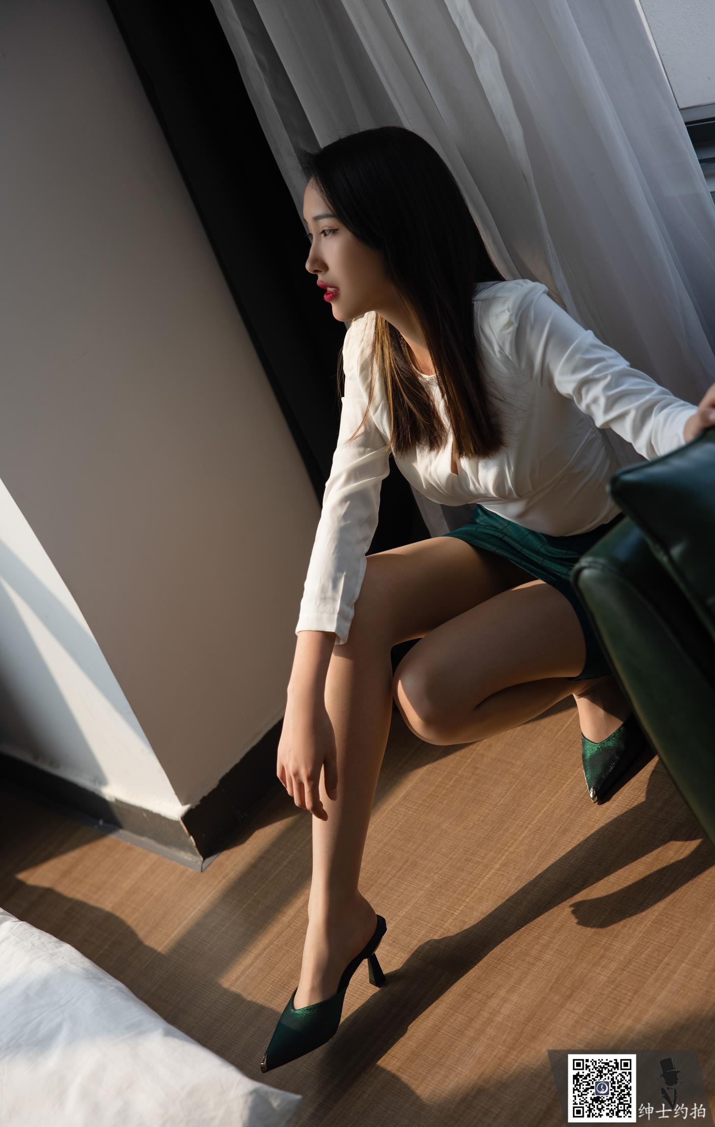 图片[36]-SHENSHI绅士 – SS174 白绿职业装[43P] – 速更版-美库