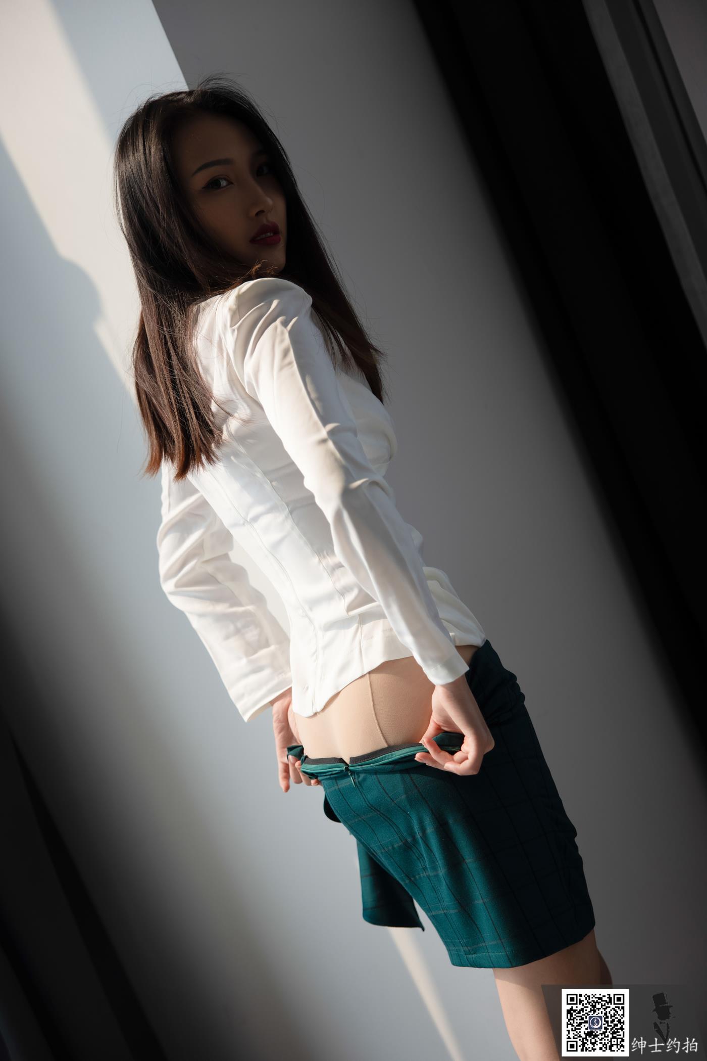 图片[37]-SHENSHI绅士 – SS174 白绿职业装[43P] – 速更版-美库