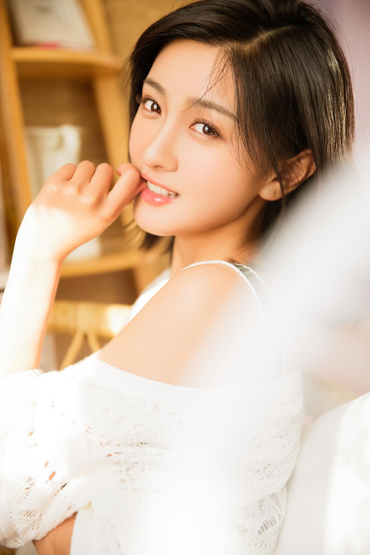 图片[16]-[YALAYI雅拉伊]2023.02.01 NO.1002 像第一次遇见你[31+1P] – 速更版-美库