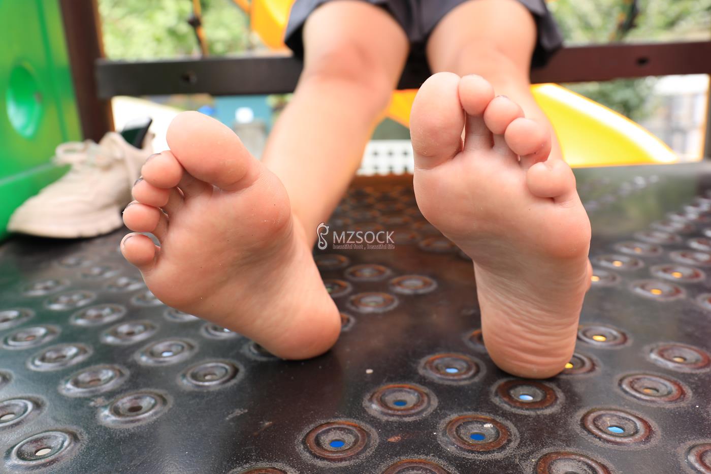 图片[51]-[MZSOCK]爱美足 NO.164 悦悦[72P] – 速更版-美库