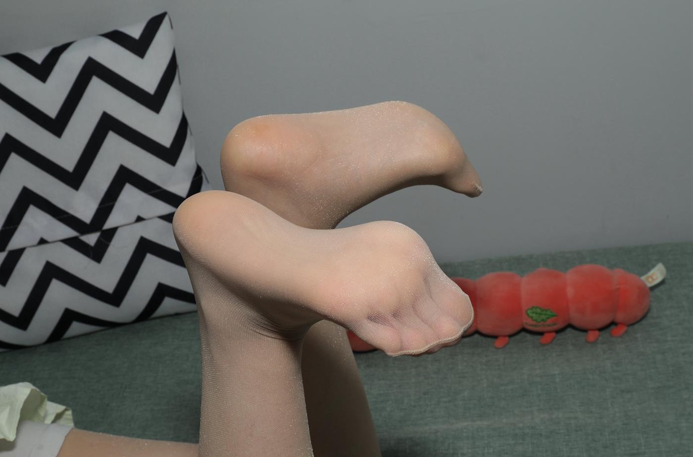 图片[64]-[Pary学生模拍] No.044 大美女小欧老师展示超薄肉丝美jiao [90P] – 速更版-美库