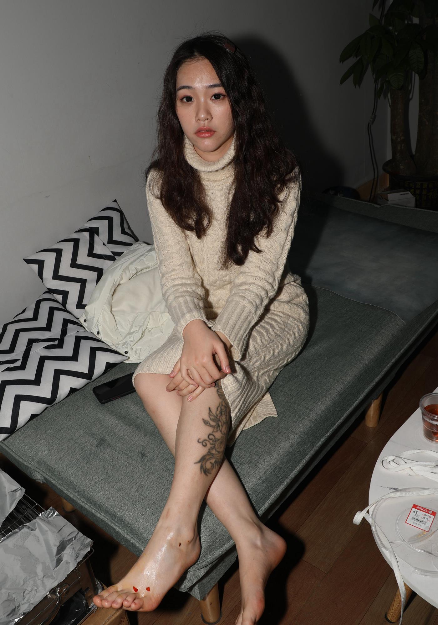 图片[39]-[Pary学生模拍] No.046 大美女琪琪脚底大餐，近距离脚底特写 [130P] – 速更版-美库