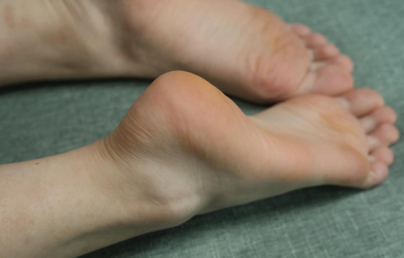 图片[103]-[Pary学生模拍] No.046 大美女琪琪脚底大餐，近距离脚底特写 [130P] – 速更版-美库