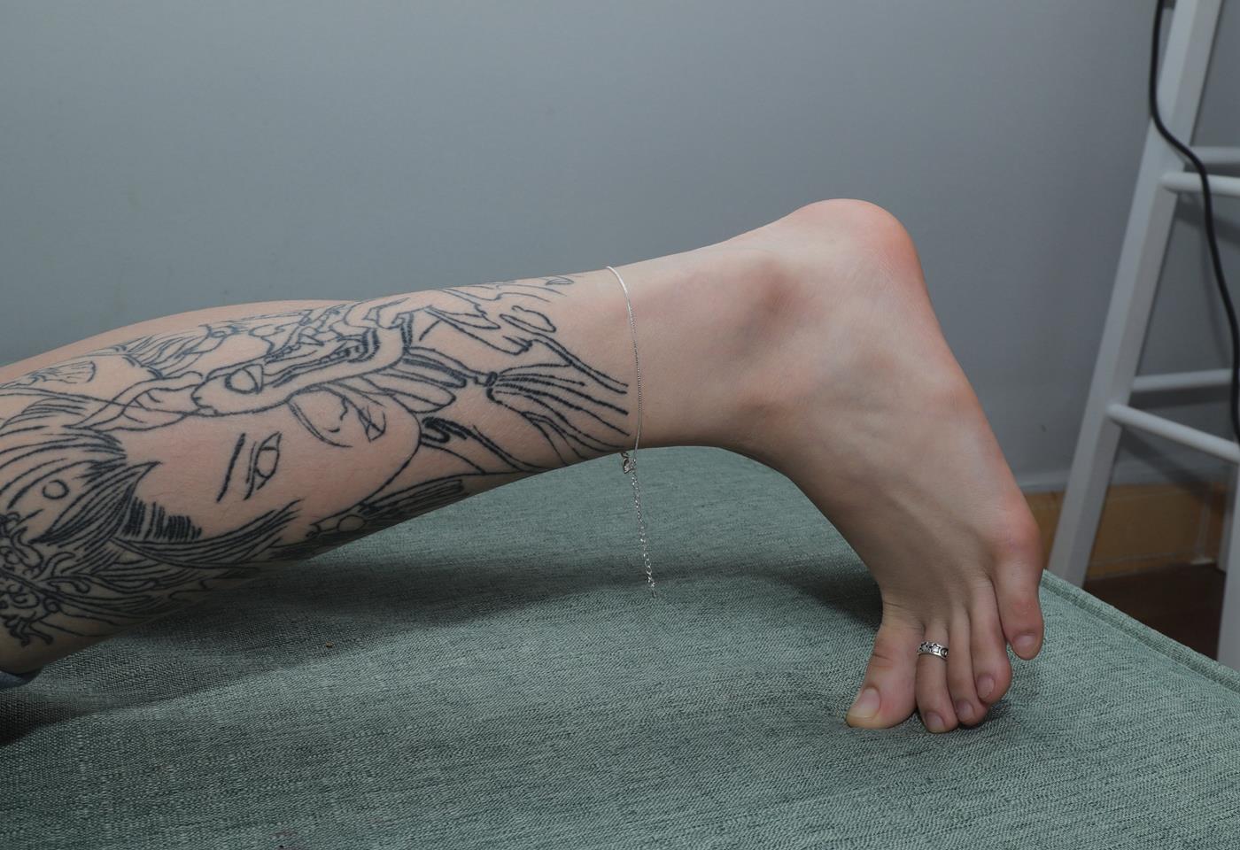 图片[56]-[Pary学生模拍] No.047 大美女婉华再次展示39码超白大美jiao [120P] – 速更版-美库