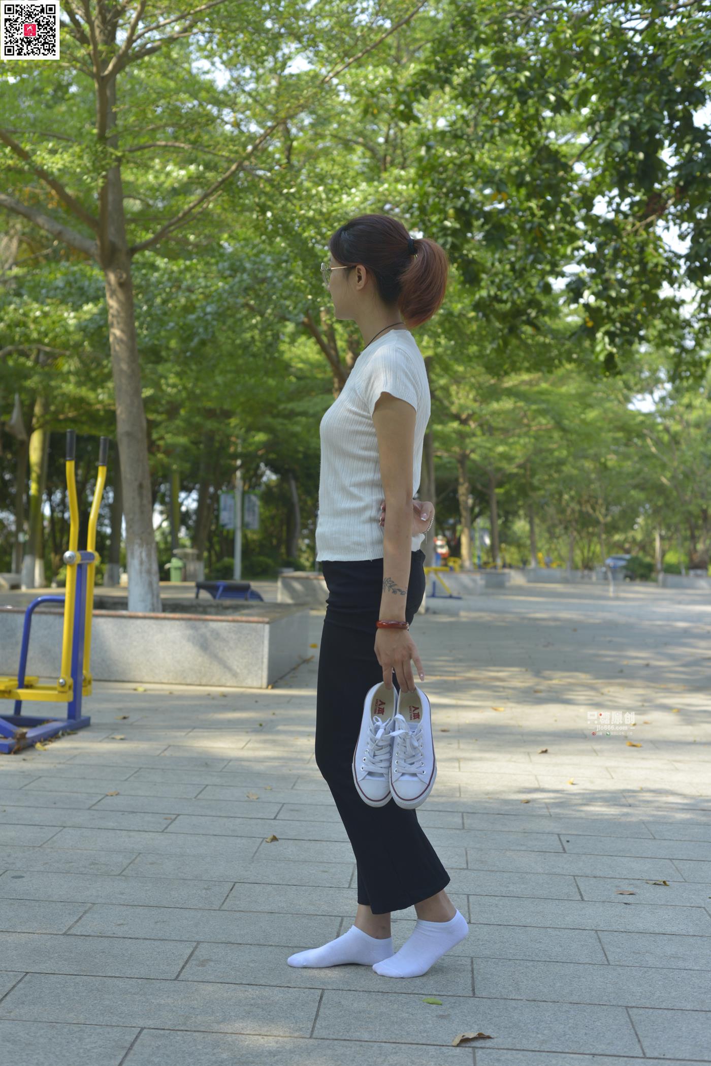 图片[28]-[只糖原创]NO.652 周菲 生如夏花[110P] – 速更版-美库