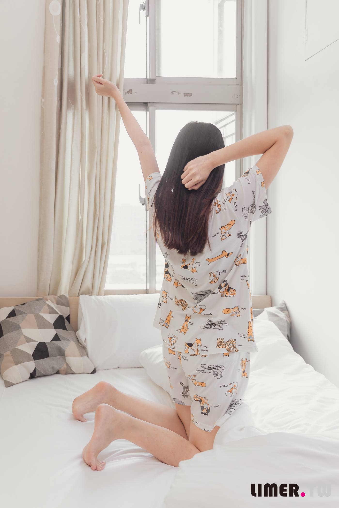 图片[15]-Limerence原创 NO.058 偷看熟睡凯西的小巧裸足[200P] – 速更版-美库