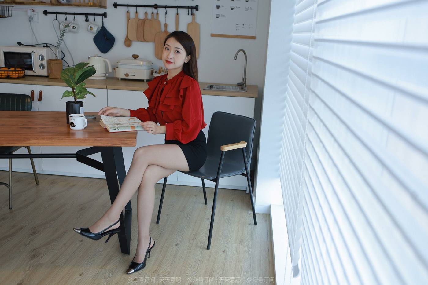 图片[14]-[IESS异思趣向] 2022.09.02 丝享家1195：小婕《红色暗示》[96P] – 速更版-美库