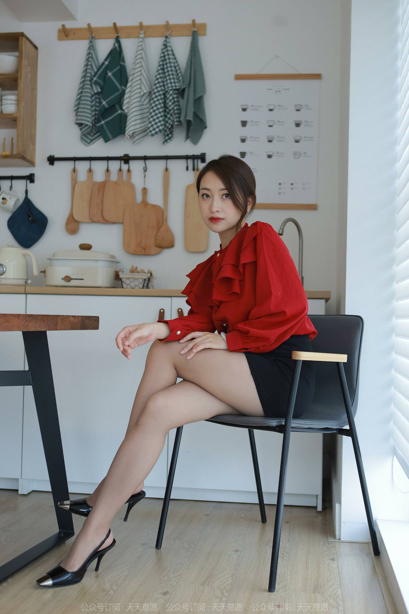 图片[83]-[IESS异思趣向] 2022.09.02 丝享家1195：小婕《红色暗示》[96P] – 速更版-美库