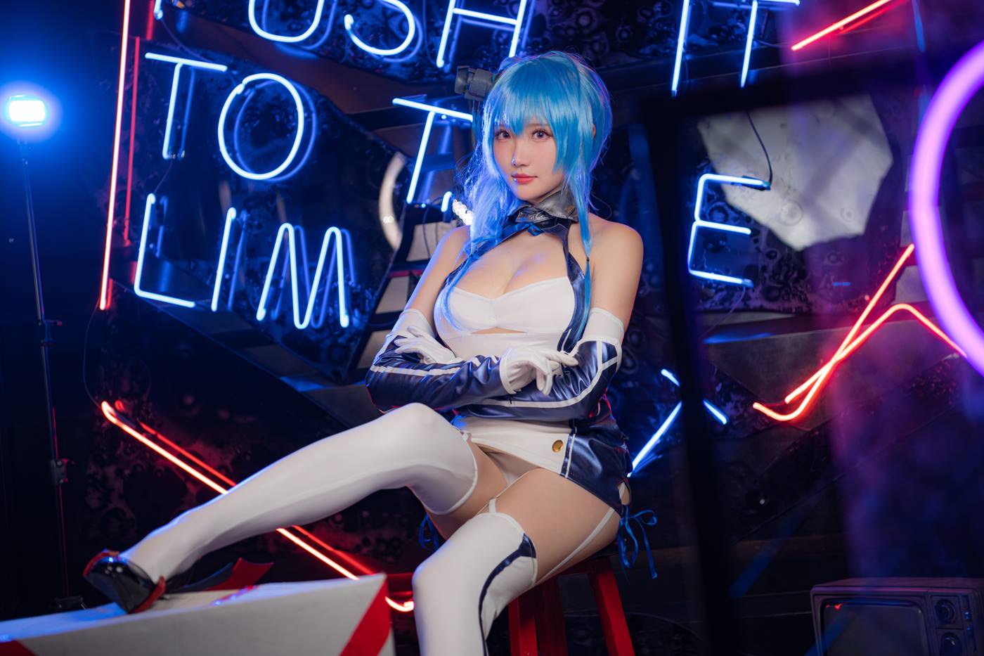 图片[11]-Coser瓜希酱福利  碧蓝航线 圣路易斯原皮 [21P] – 速更版-美库