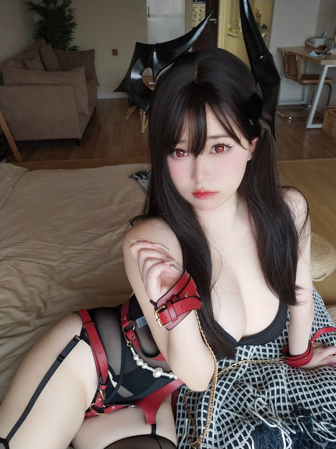 图片[28]-女主K  – 恶魔[33P] – 速更版-美库