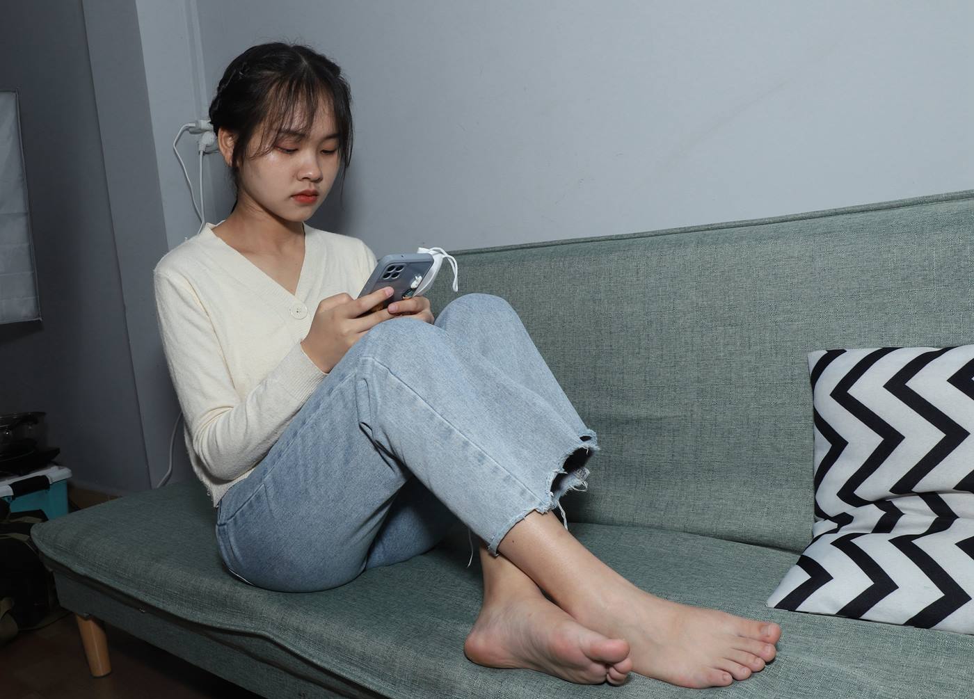 图片[17]-[Pary学生模拍] No.048 大学生秀秀展示36码小嫩脚 [107P] – 速更版-美库