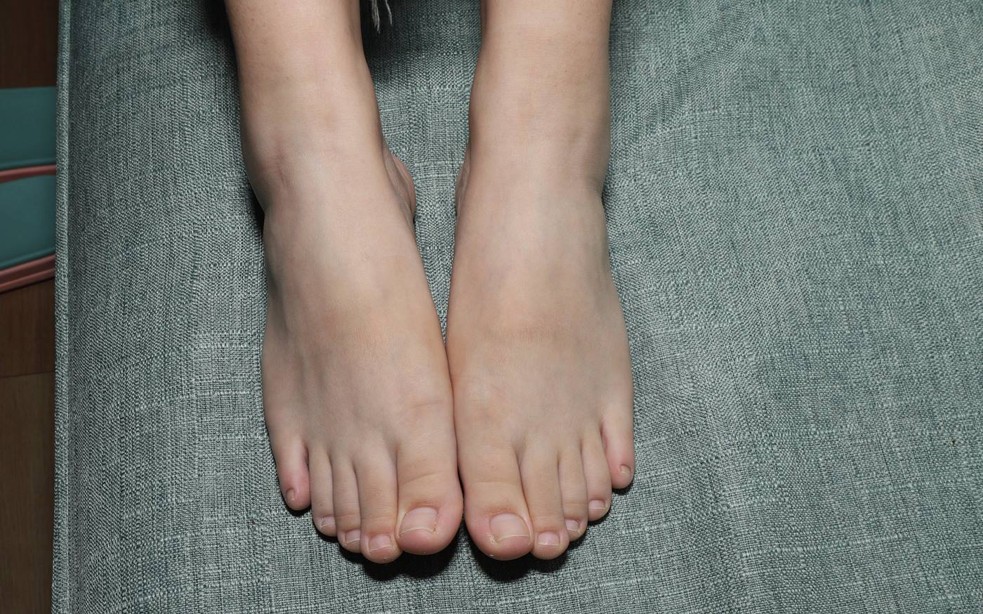 图片[25]-[Pary学生模拍] No.048 大学生秀秀展示36码小嫩脚 [107P] – 速更版-美库