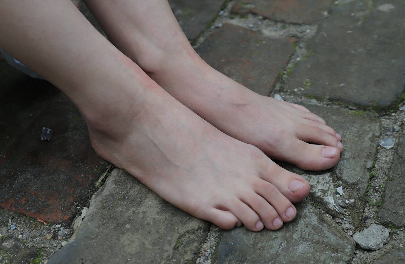 图片[77]-[Pary学生模拍] No.049 极品美女小芳穿上汉服古镇赤脚 [151P] – 速更版-美库