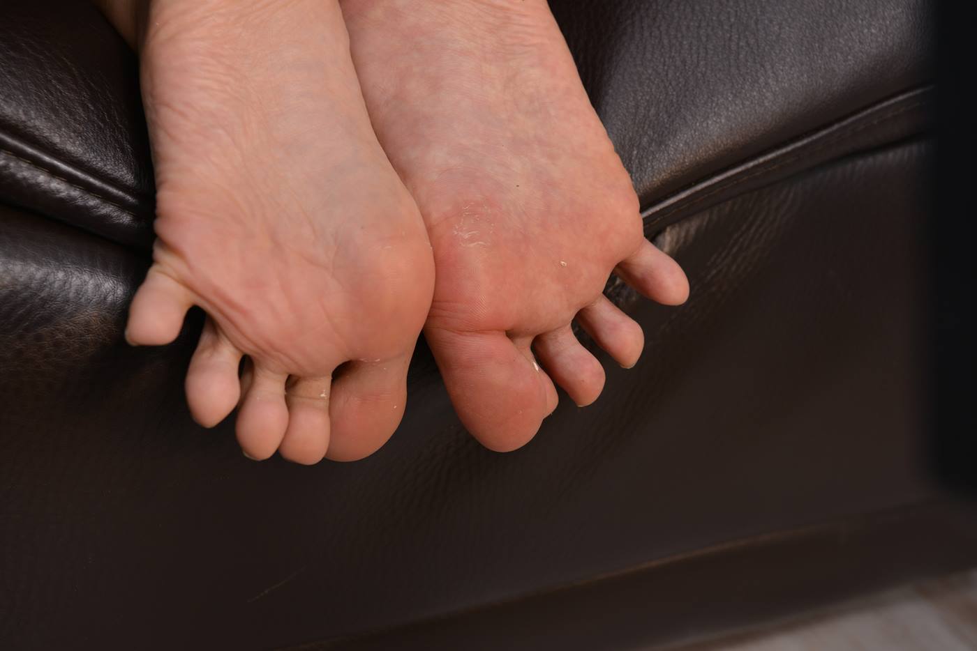 图片[128]-[Sexy Asian Girls Feet] NO.032 张小美展示她姓感灵活的脚丫 [158P] – 速更版-美库