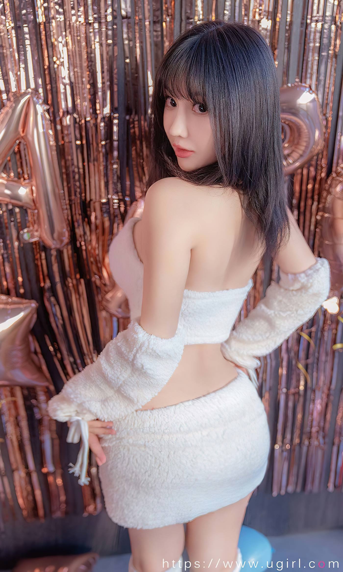 图片[33]-[爱尤物]2023 NO.2515 韩熙 爱意暖风[35P] – 速更版-美库