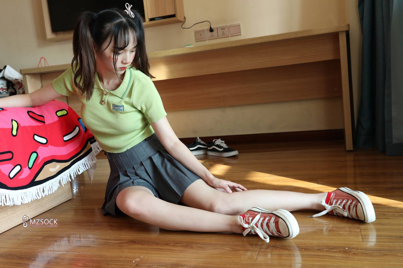 图片[26]-[MZSOCK]爱美足 NO.170 悦悦[101P] – 速更版-美库