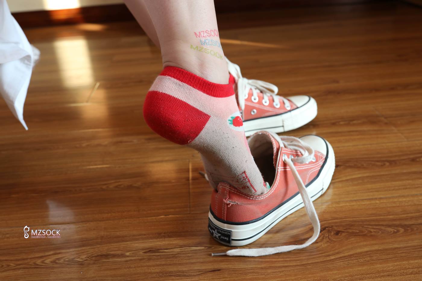 图片[47]-[MZSOCK]爱美足 NO.170 悦悦[101P] – 速更版-美库