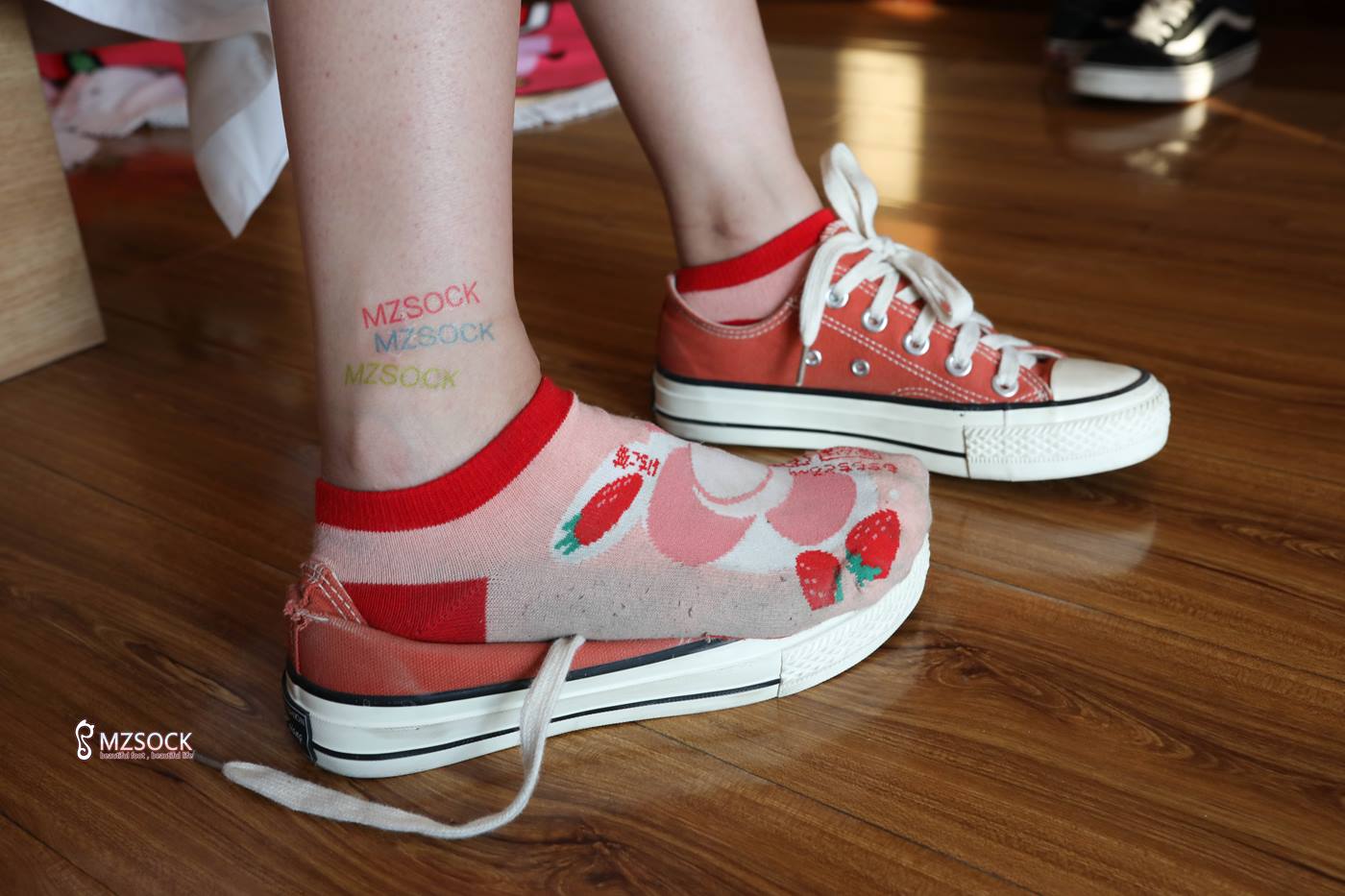 图片[50]-[MZSOCK]爱美足 NO.170 悦悦[101P] – 速更版-美库