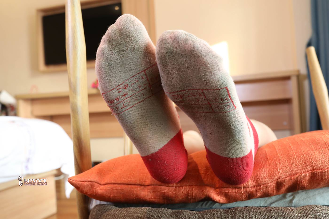 图片[68]-[MZSOCK]爱美足 NO.170 悦悦[101P] – 速更版-美库