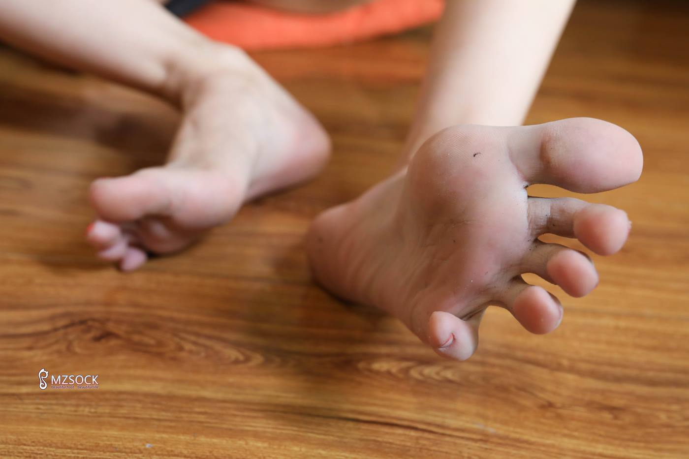 图片[75]-[MZSOCK]爱美足 NO.170 悦悦[101P] – 速更版-美库