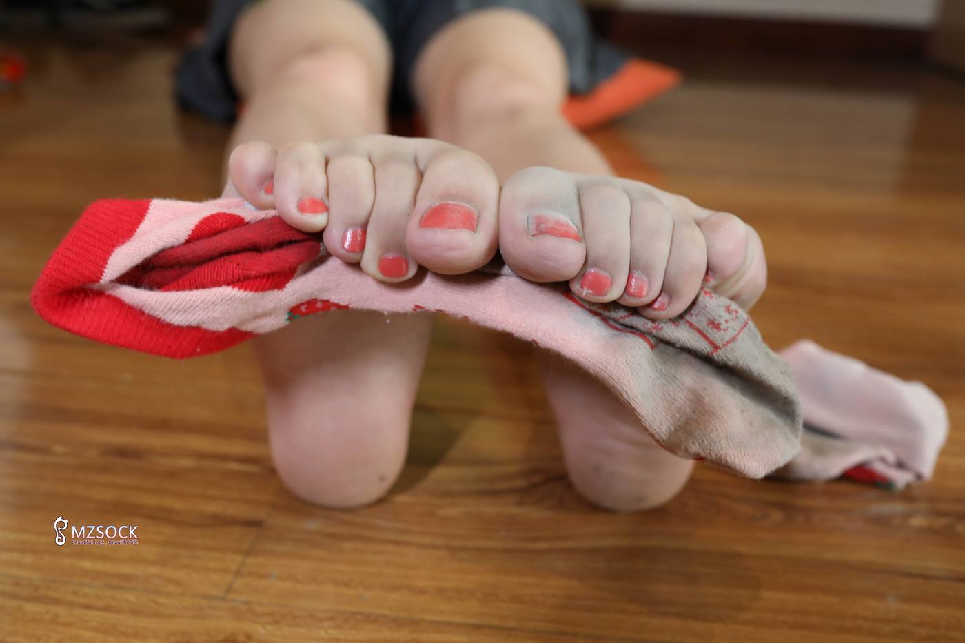 图片[79]-[MZSOCK]爱美足 NO.170 悦悦[101P] – 速更版-美库