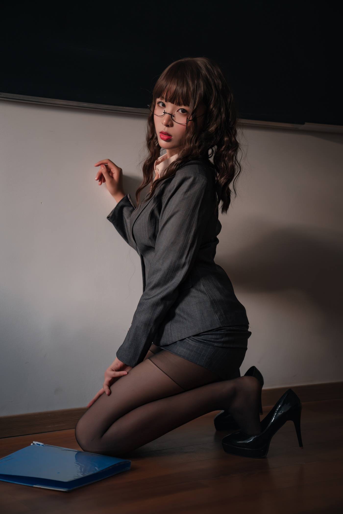 图片[37]-轩萧学姐 教鞭 [38P] – 速更版-美库