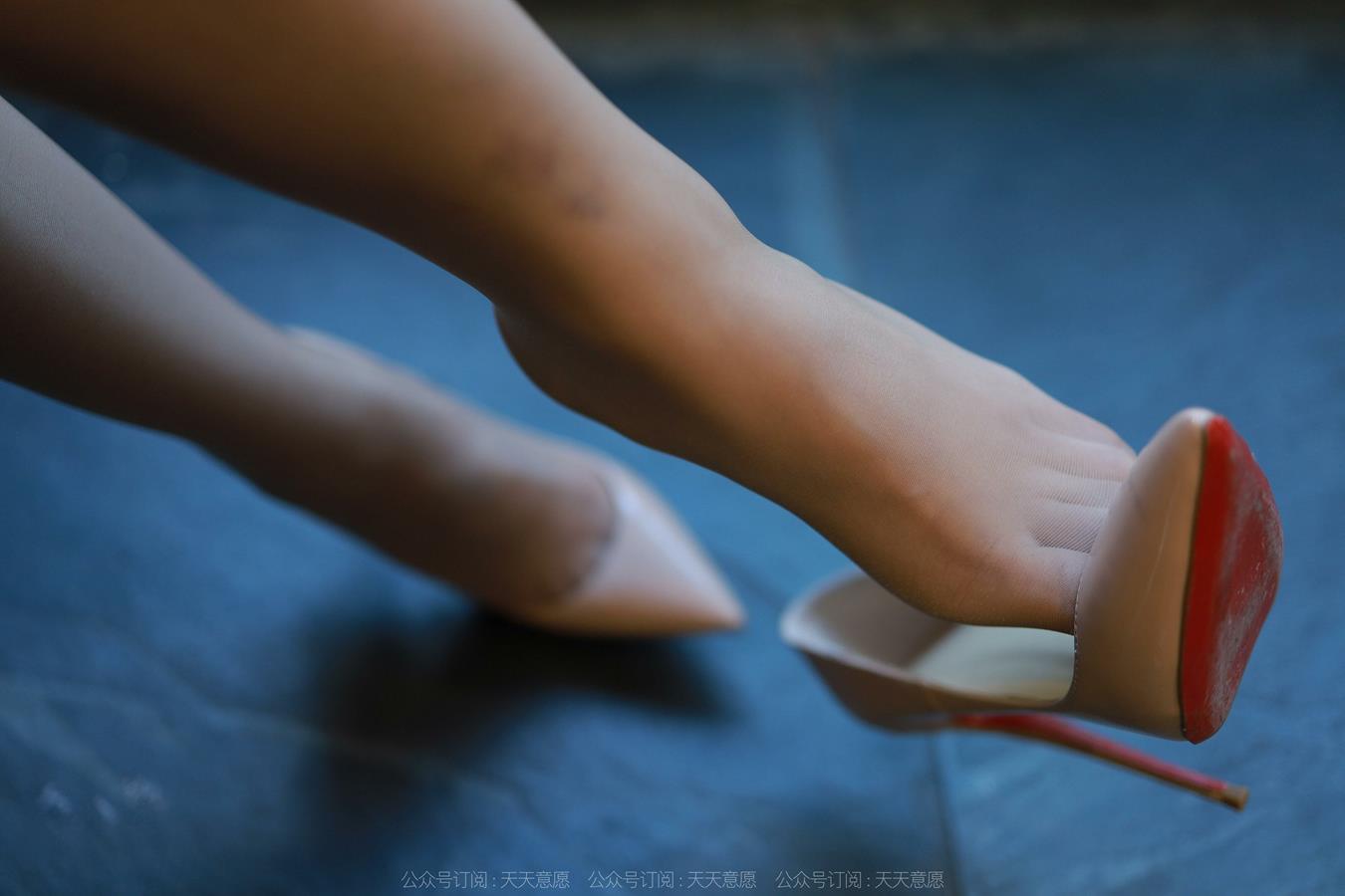 图片[65]-[IESS异思趣向] 耽丝  221115小婕 [85P] – 速更版-美库