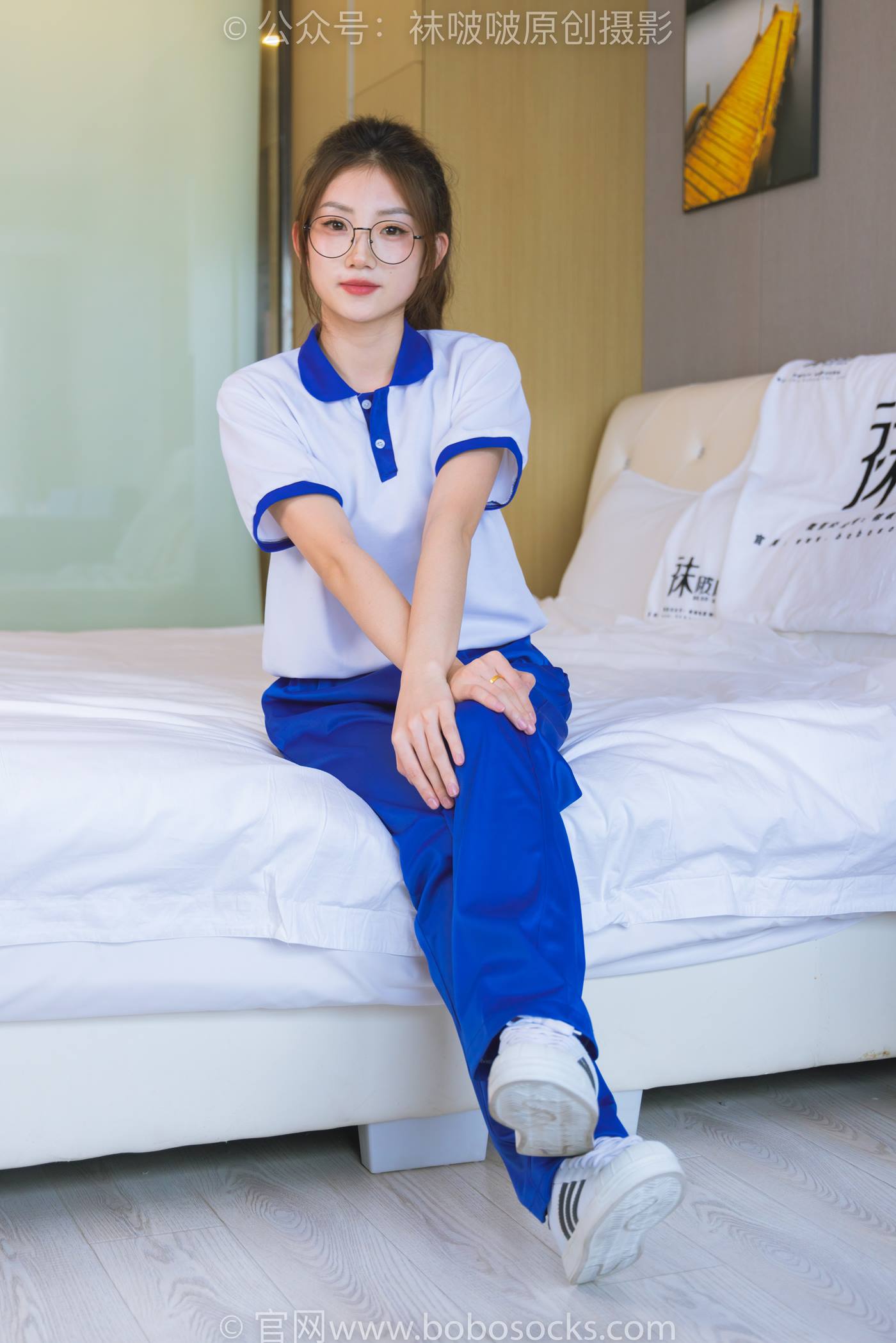 图片[23]-[BoBoSocks袜啵啵]NO.193 小沫-贝壳头板鞋、白棉袜、肉丝、校服裤里丝[140P] – 速更版-美库