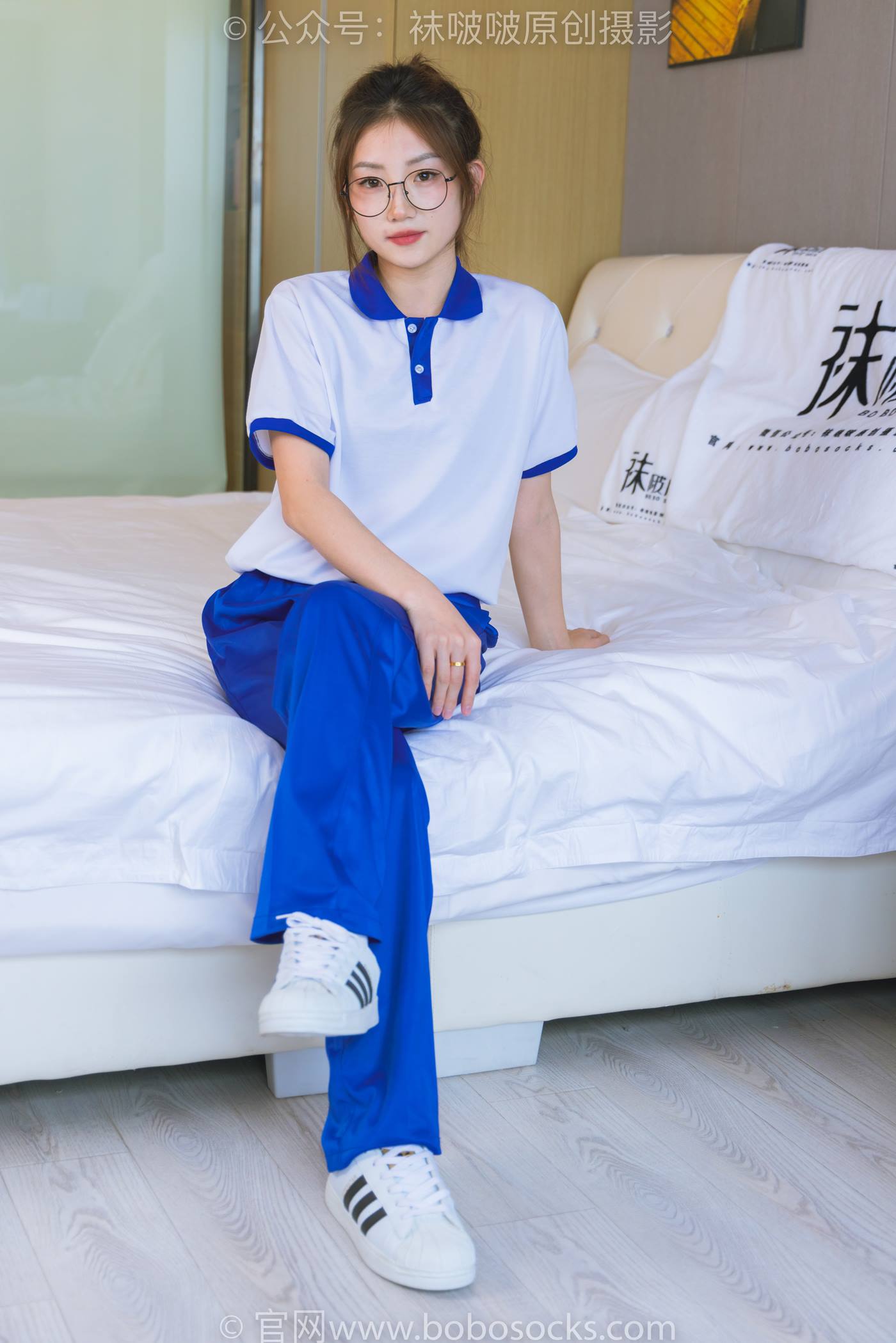 图片[26]-[BoBoSocks袜啵啵]NO.193 小沫-贝壳头板鞋、白棉袜、肉丝、校服裤里丝[140P] – 速更版-美库