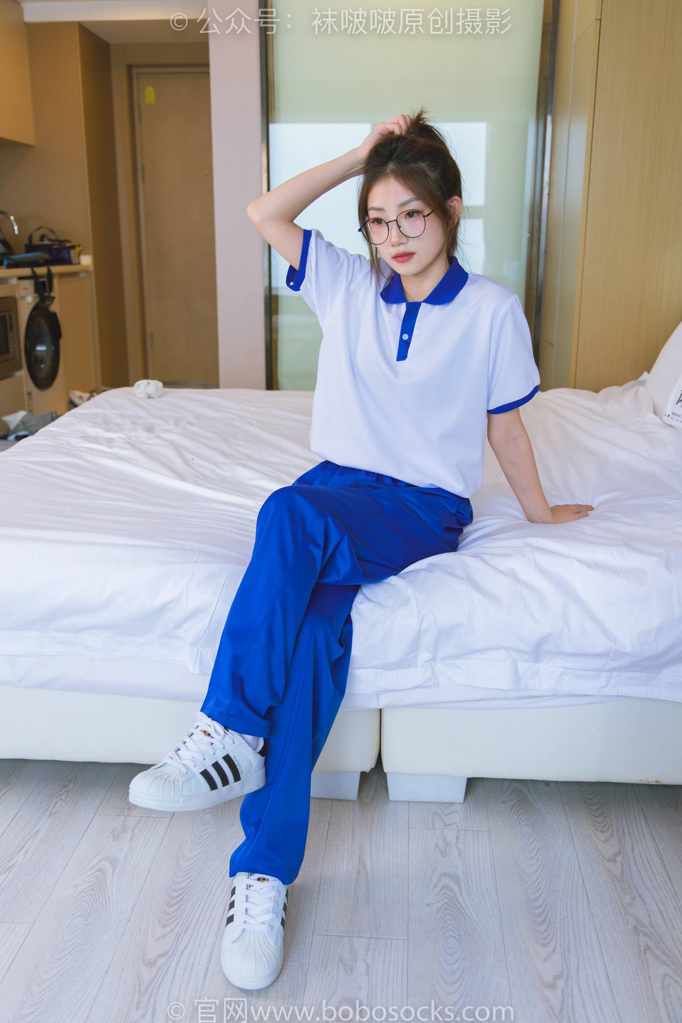 图片[28]-[BoBoSocks袜啵啵]NO.193 小沫-贝壳头板鞋、白棉袜、肉丝、校服裤里丝[140P] – 速更版-美库