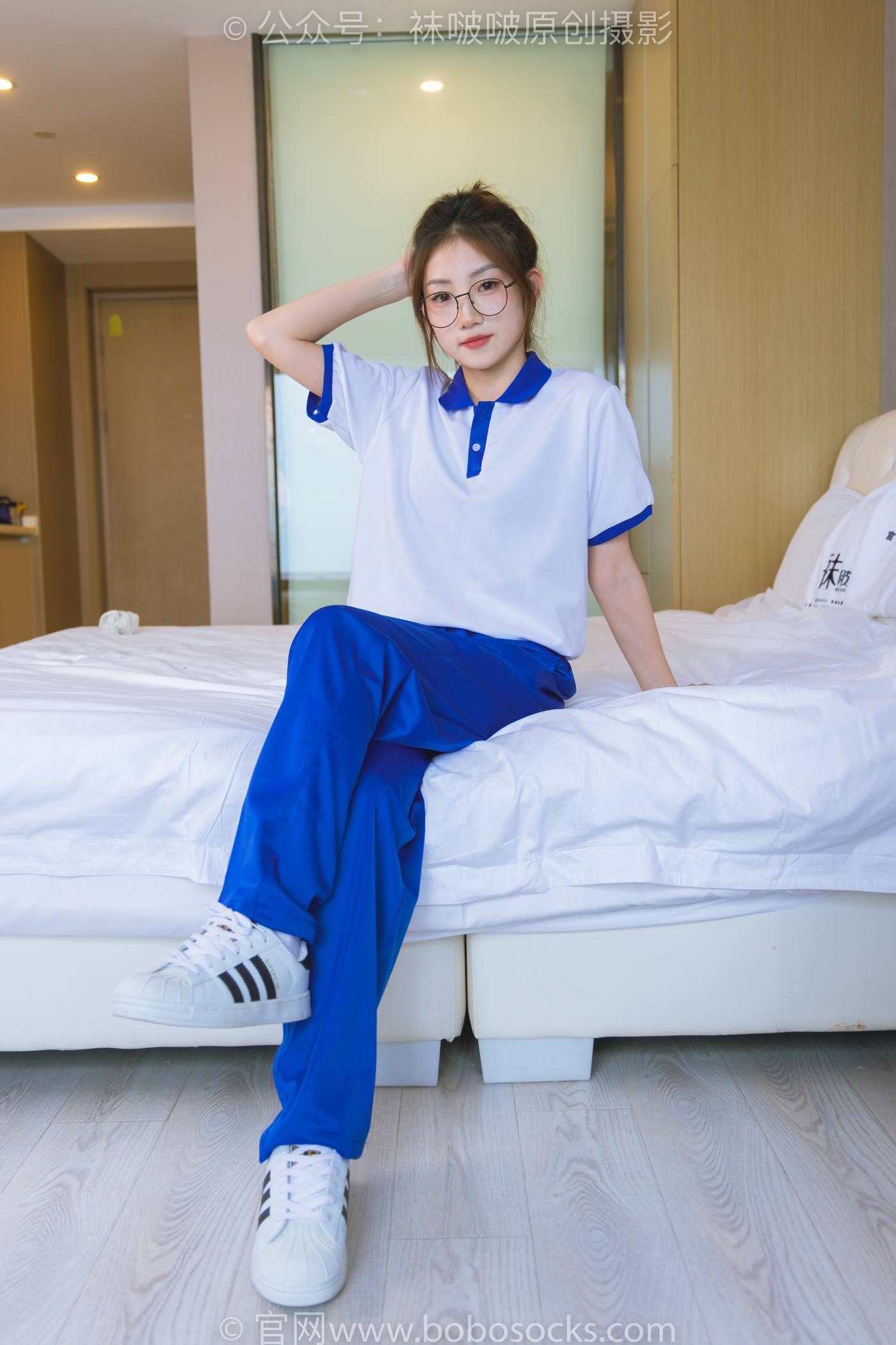 图片[29]-[BoBoSocks袜啵啵]NO.193 小沫-贝壳头板鞋、白棉袜、肉丝、校服裤里丝[140P] – 速更版-美库