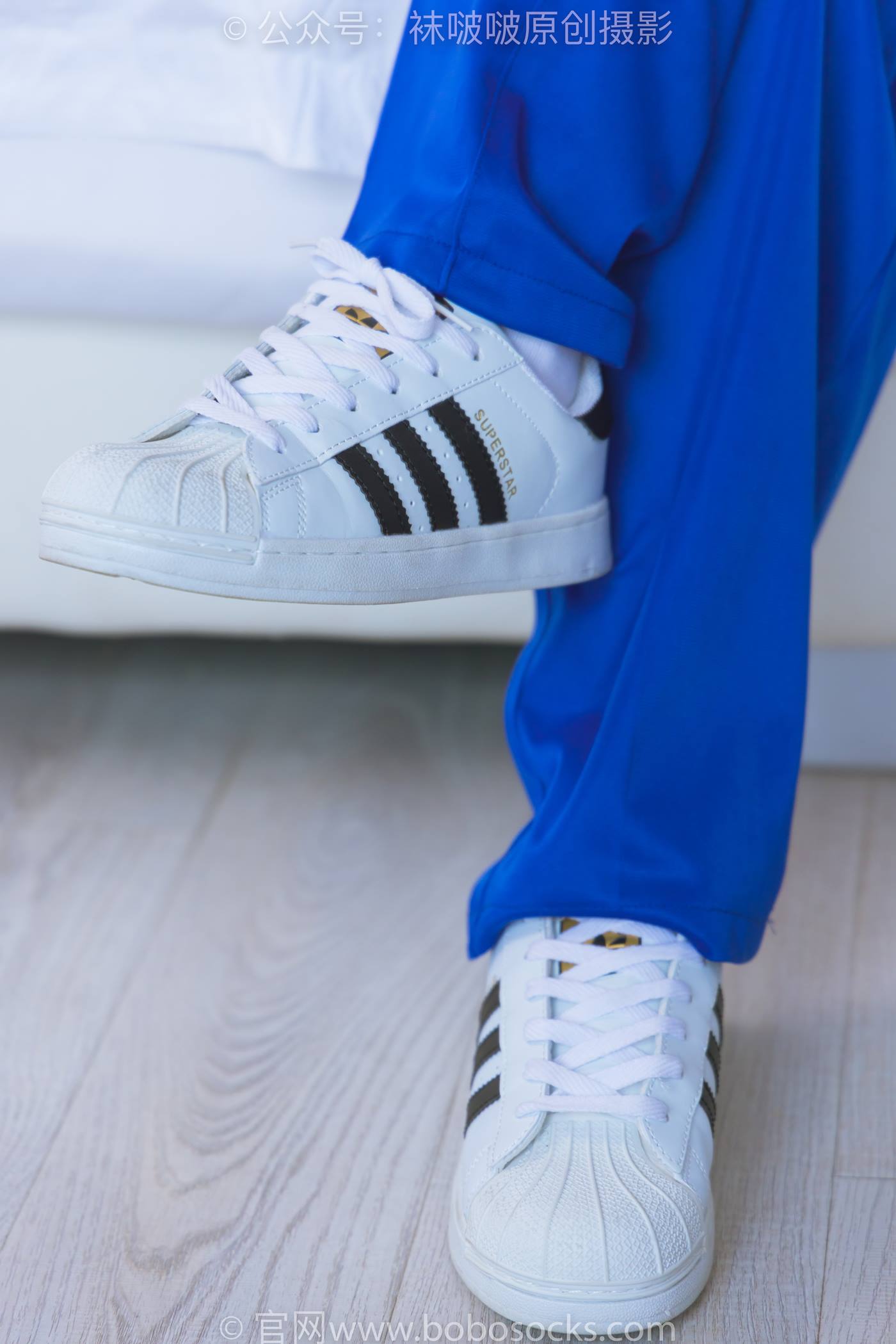 图片[30]-[BoBoSocks袜啵啵]NO.193 小沫-贝壳头板鞋、白棉袜、肉丝、校服裤里丝[140P] – 速更版-美库