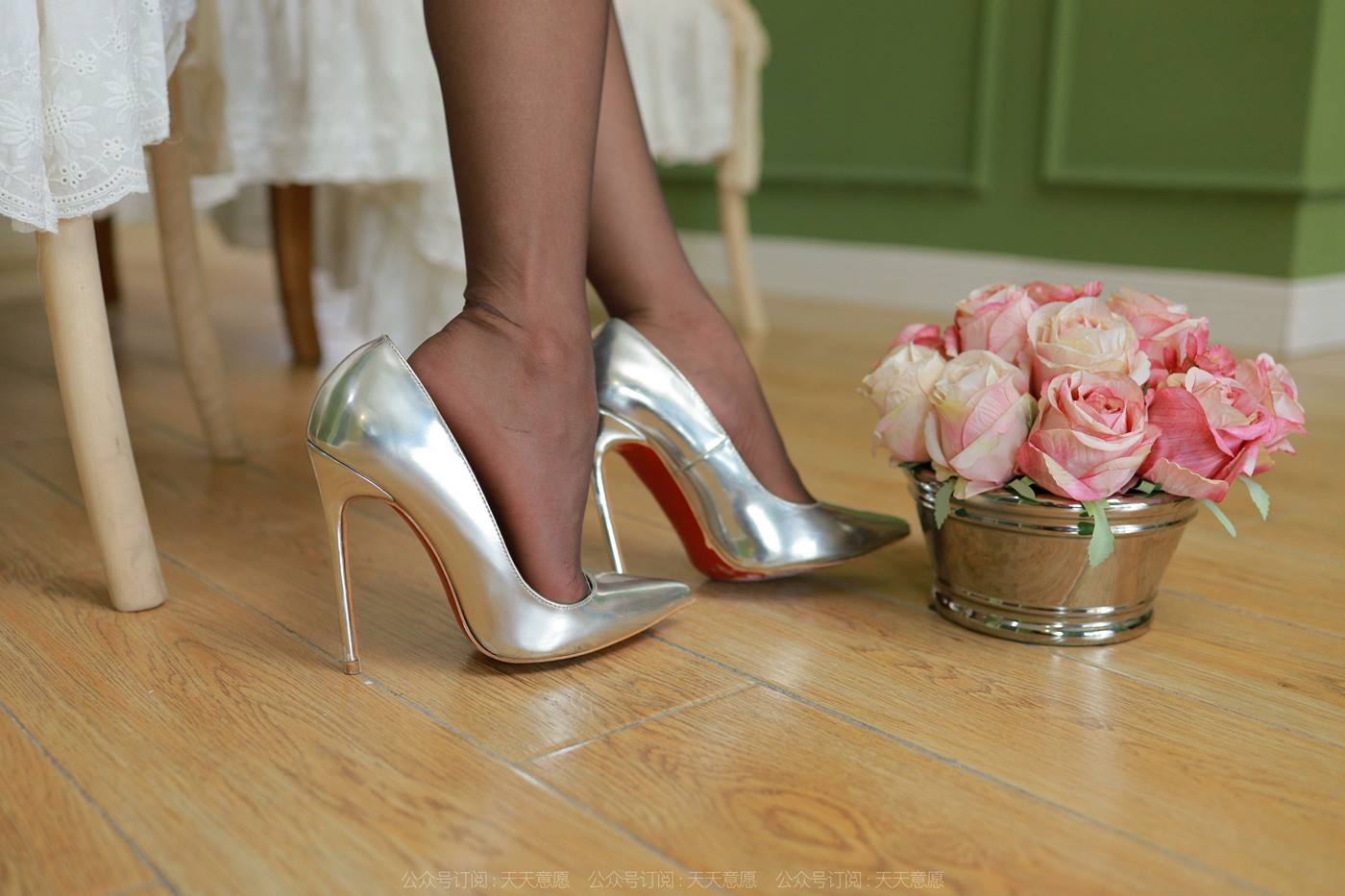 图片[23]-[IESS异思趣向] 2022.09.06 丝享家：1199 婉萍《春光乍泄》[86P] – 速更版-美库