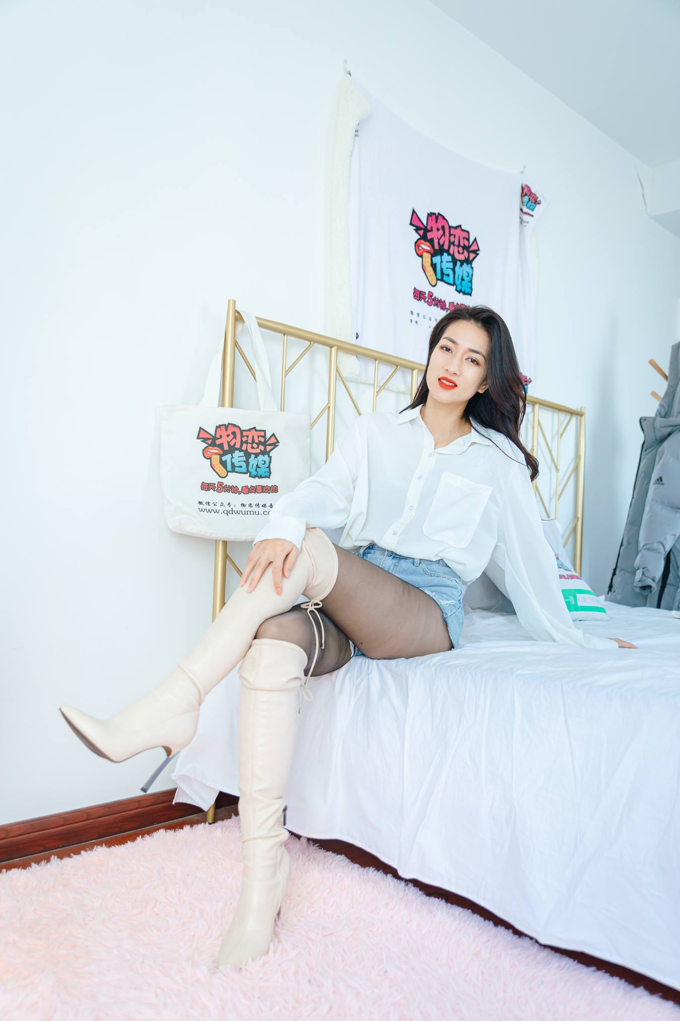 图片[14]-物恋传媒 NO.725 小茶-画中戏情[154P] – 速更版-美库