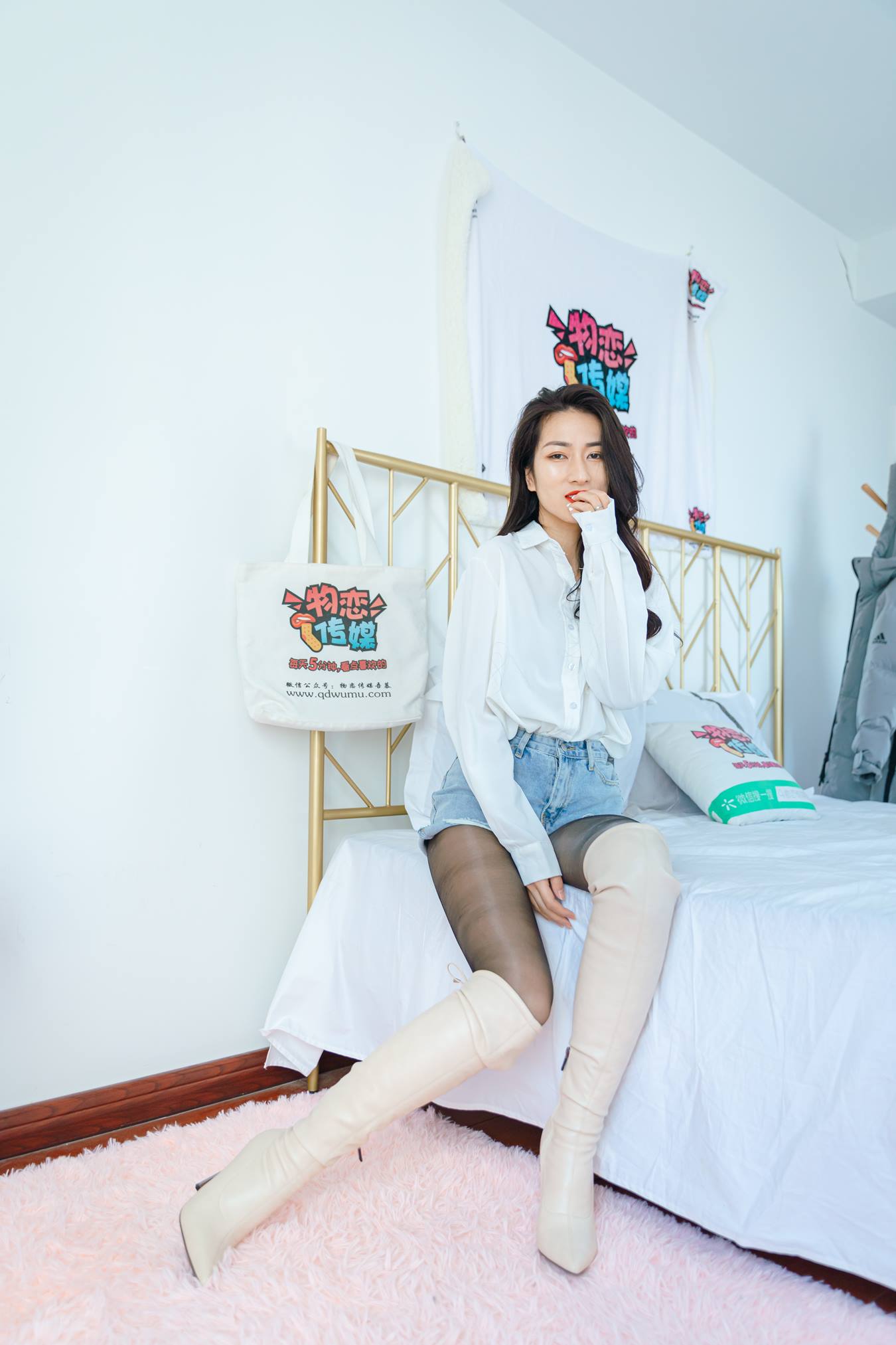 图片[16]-物恋传媒 NO.725 小茶-画中戏情[154P] – 速更版-美库