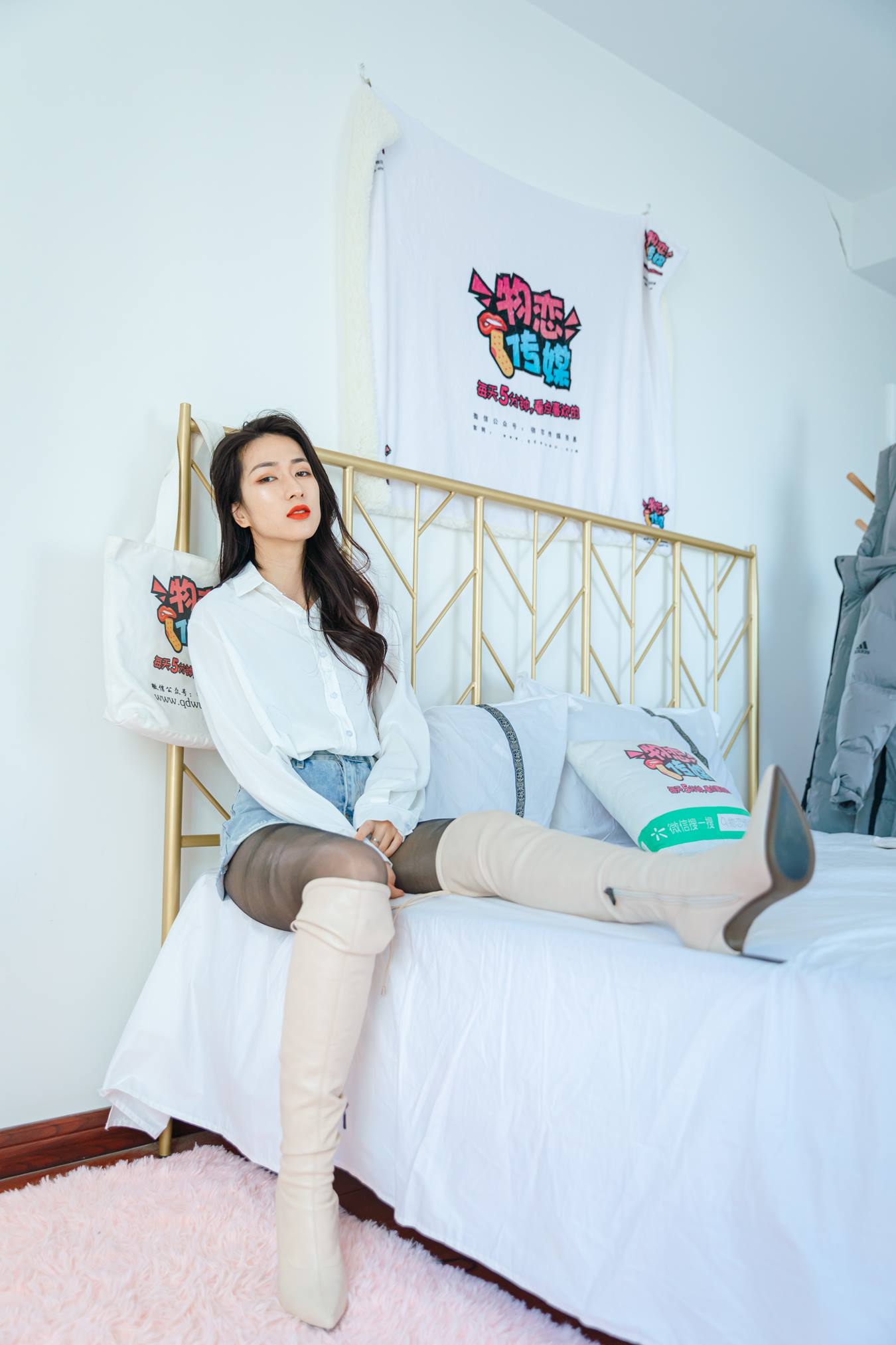 图片[17]-物恋传媒 NO.725 小茶-画中戏情[154P] – 速更版-美库