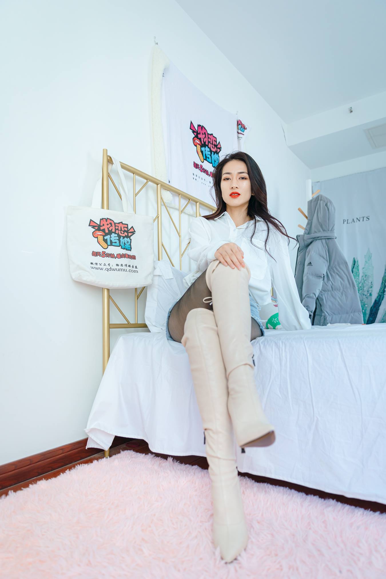 图片[25]-物恋传媒 NO.725 小茶-画中戏情[154P] – 速更版-美库