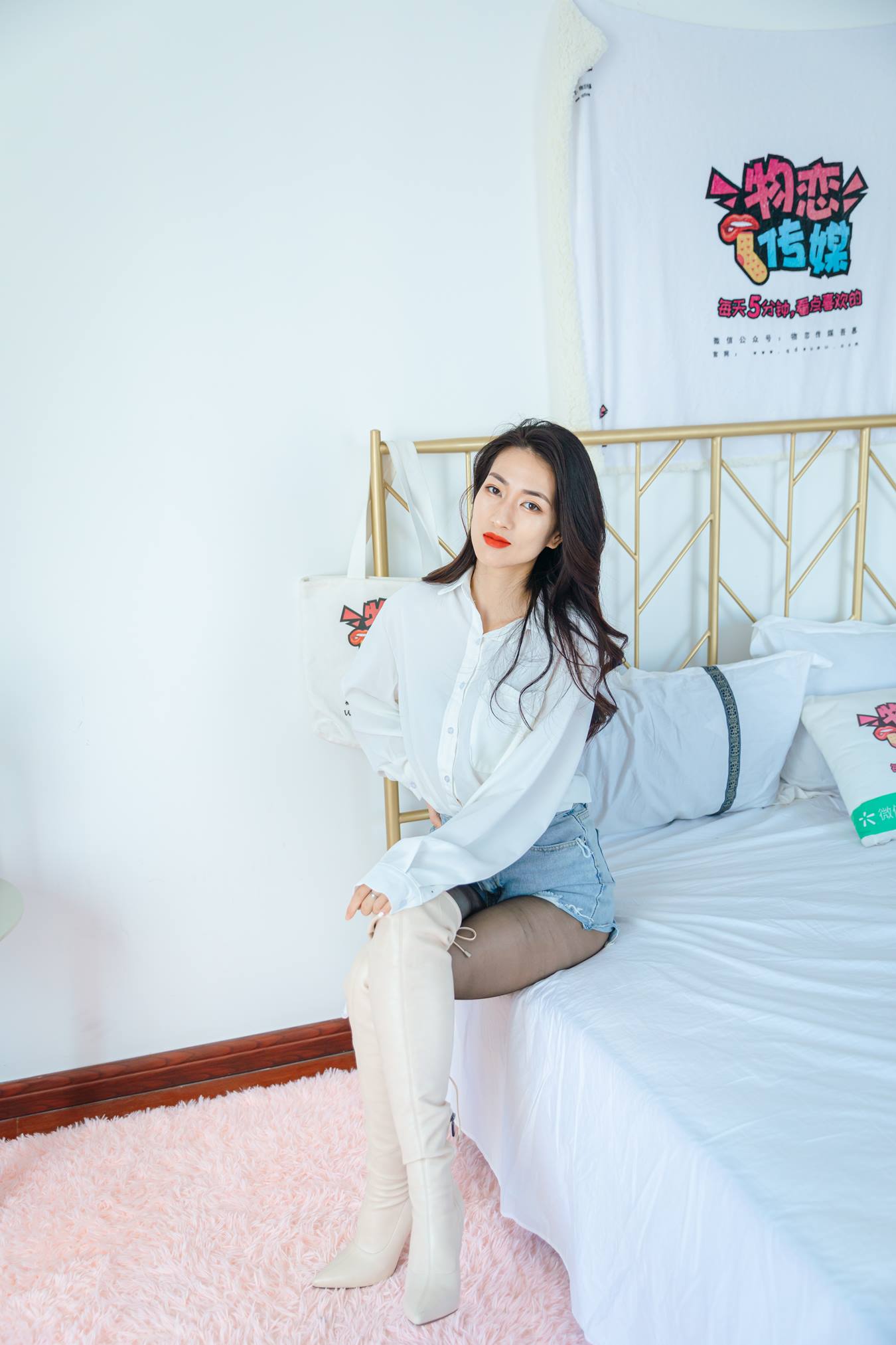 图片[26]-物恋传媒 NO.725 小茶-画中戏情[154P] – 速更版-美库