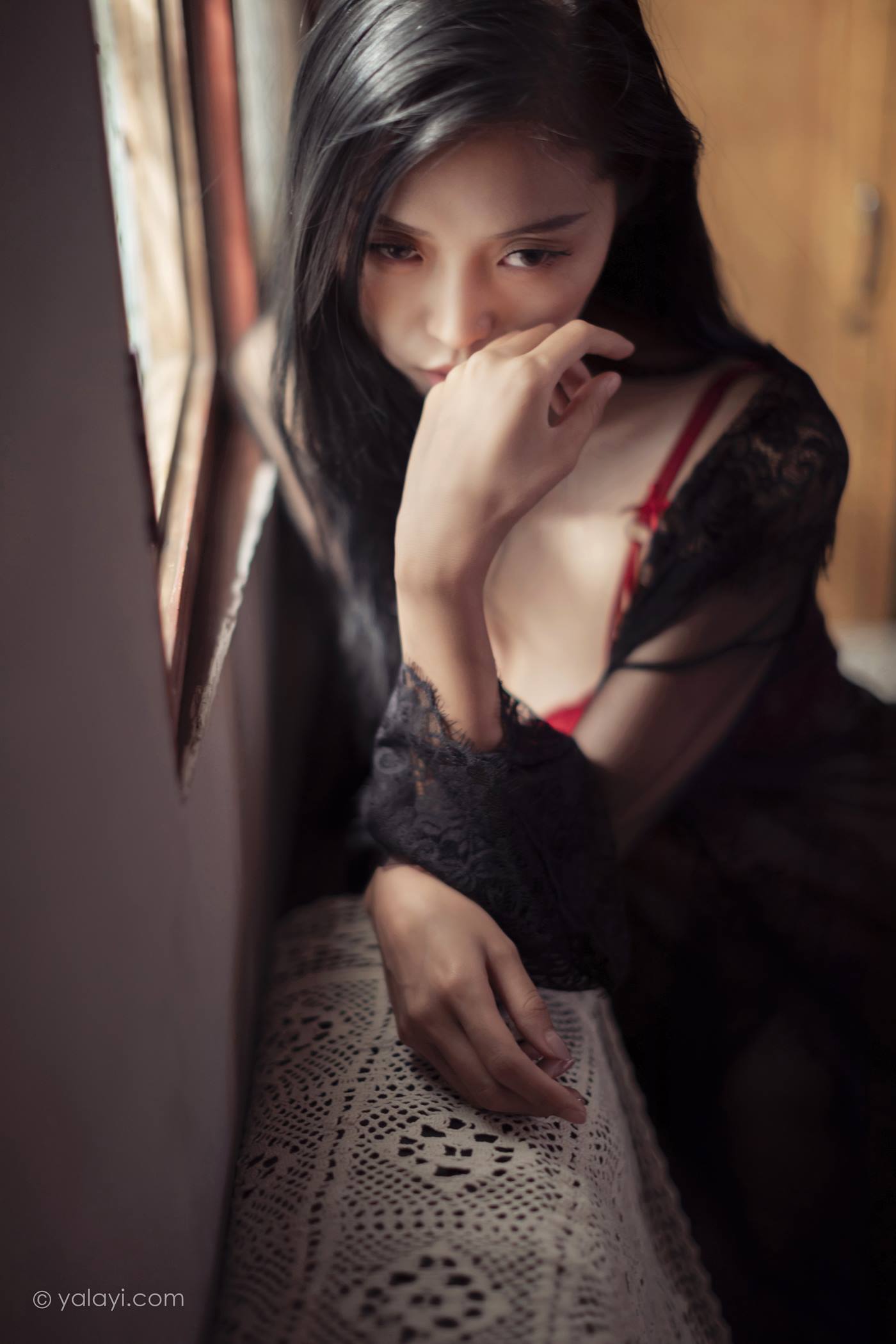 图片[33]-[YALAYI雅拉伊]2023.02.17 NO.1008 一抹红色 图雅[42+1P] – 速更版-美库