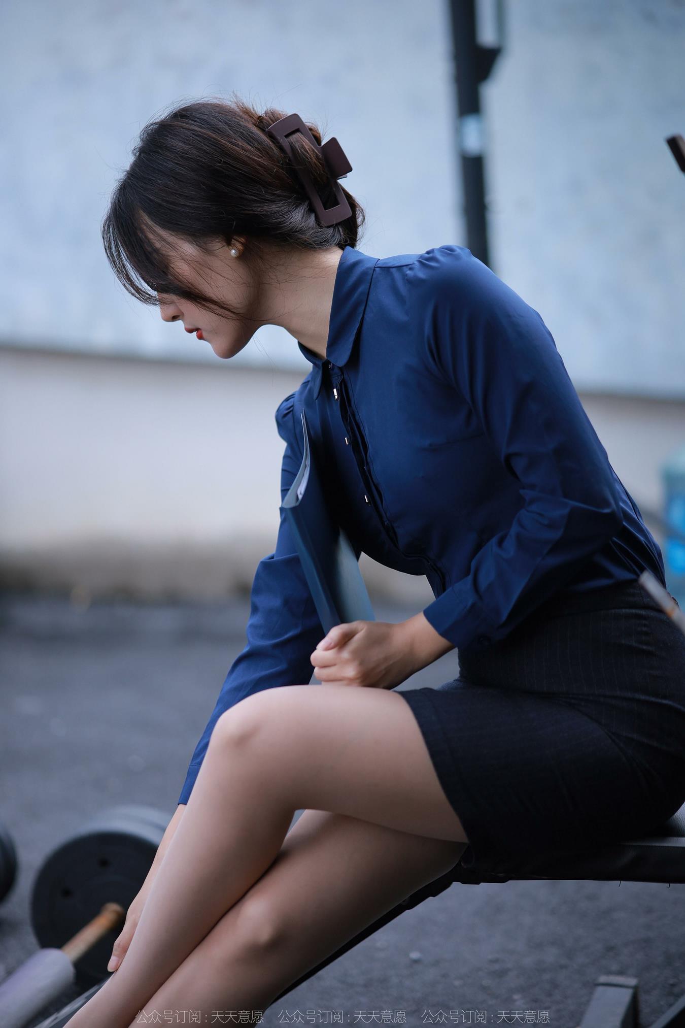 图片[35]-[IESS异思趣向] 耽丝  221120小宝 [87P] – 速更版-美库